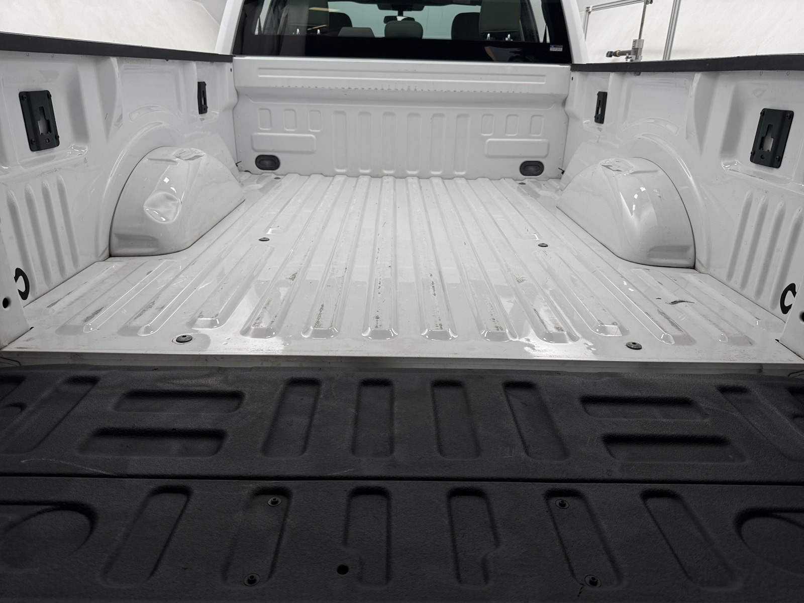 Thumbnail: 2020 Ford Econoline - 7