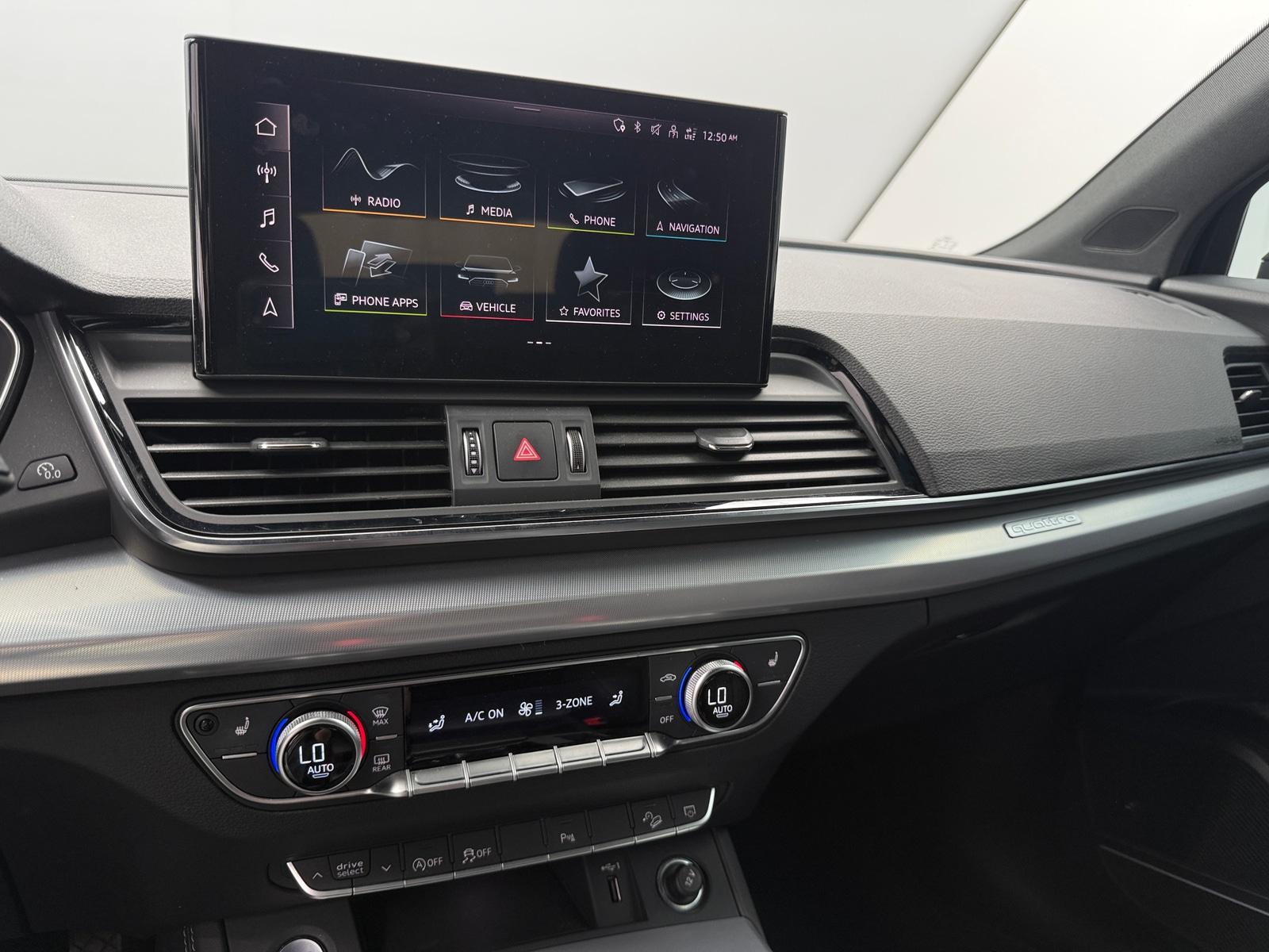 Thumbnail: 2023 Audi Q5 - 3