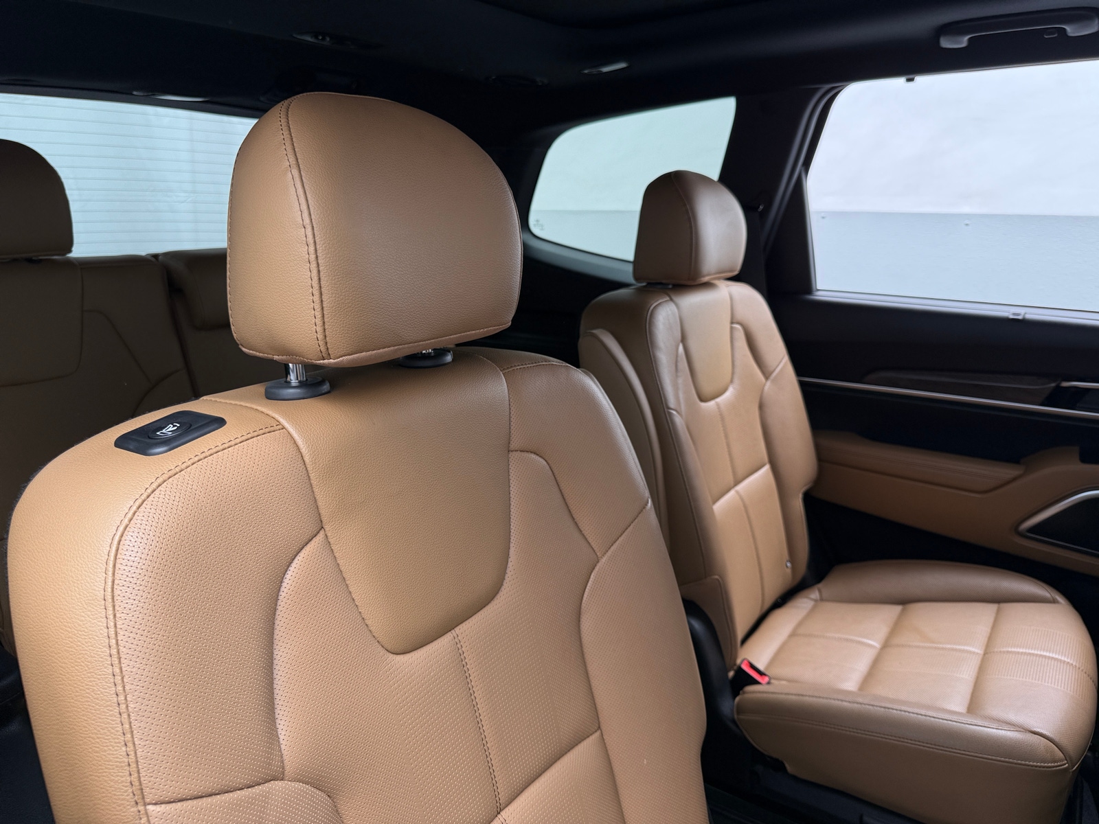 Thumbnail: 2021 Kia Telluride - 5