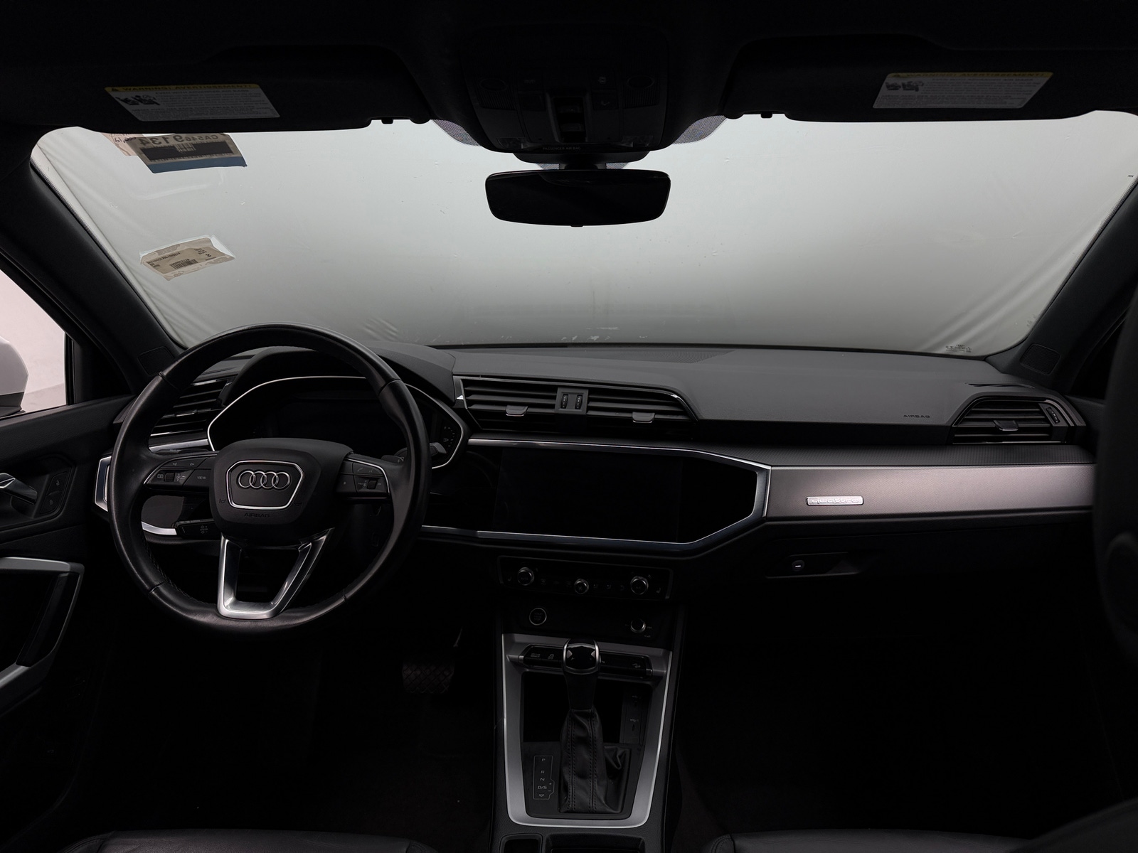 Thumbnail: 2023 Audi Q3 - 2