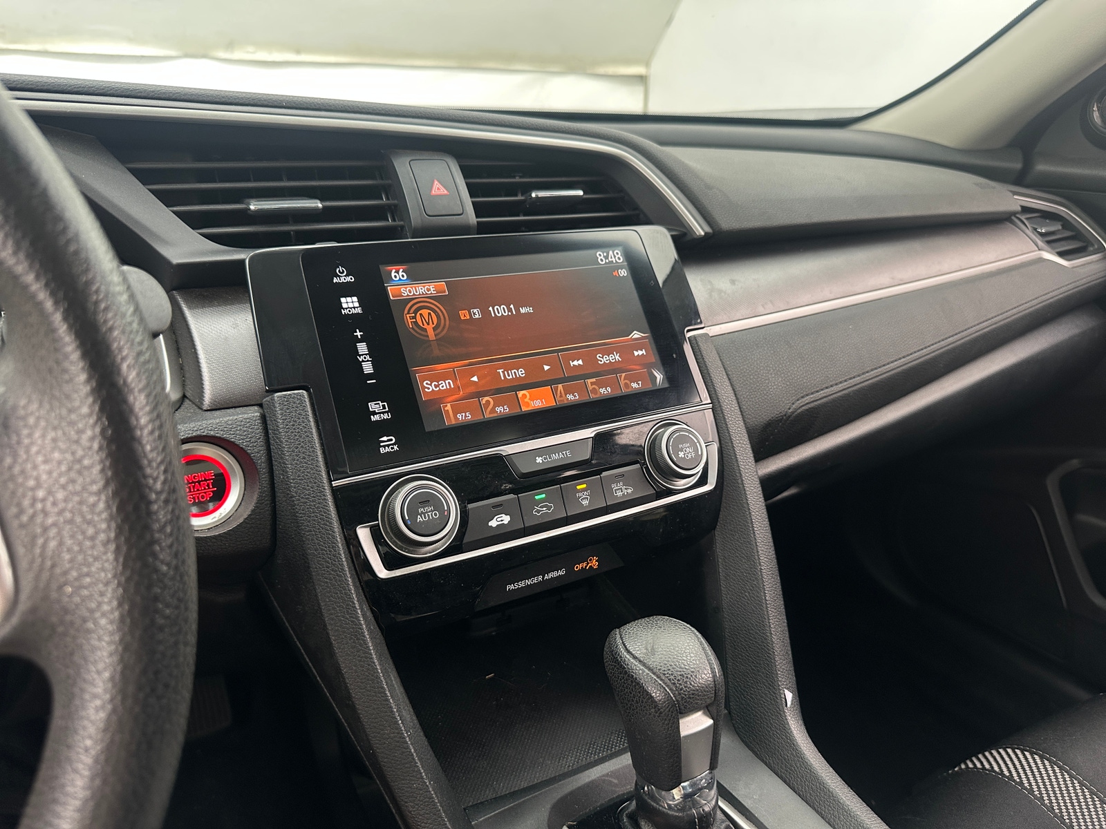 Thumbnail: 2016 Honda Civic - 4