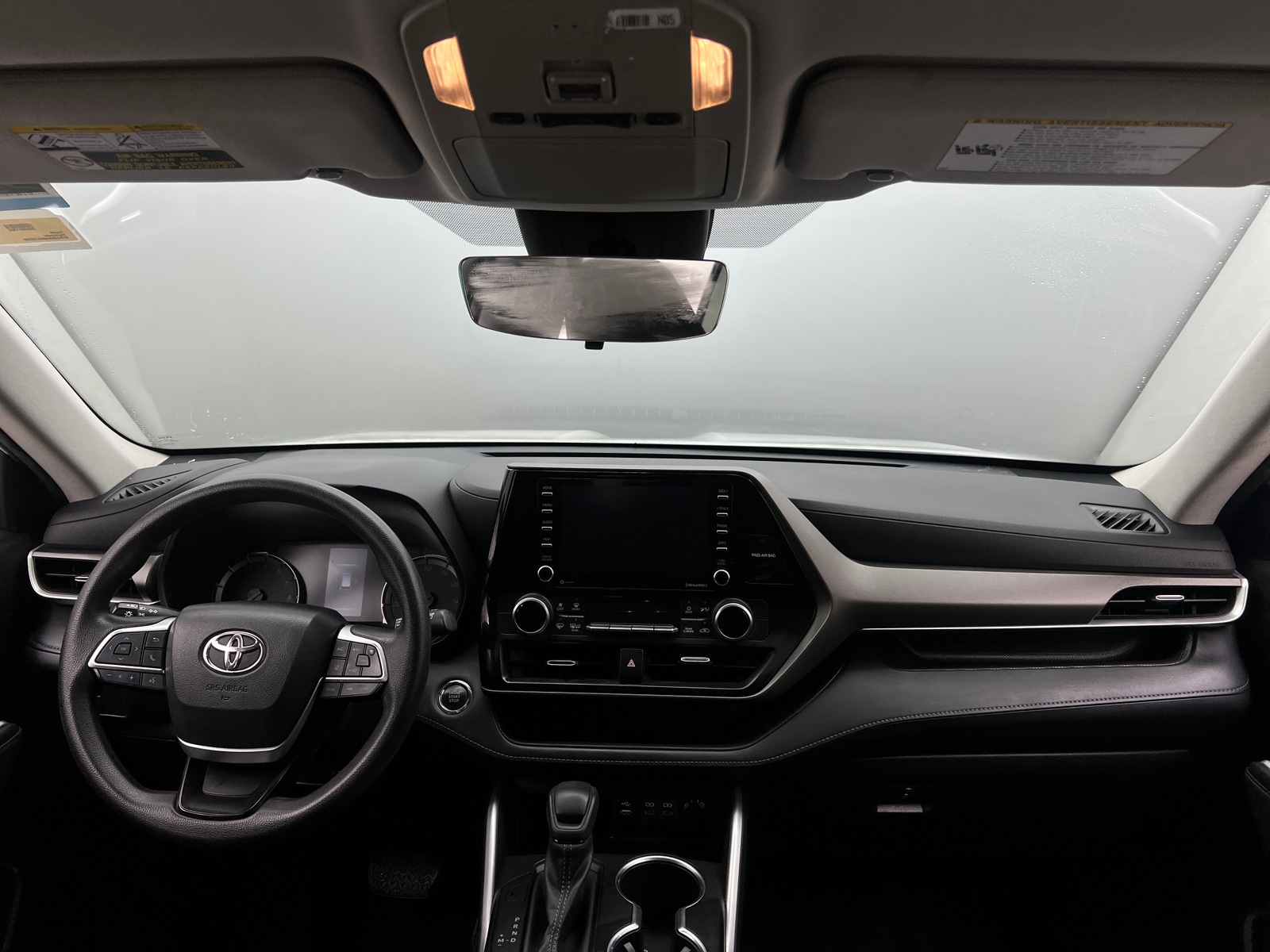 Thumbnail: 2022 Toyota Highlander - 3