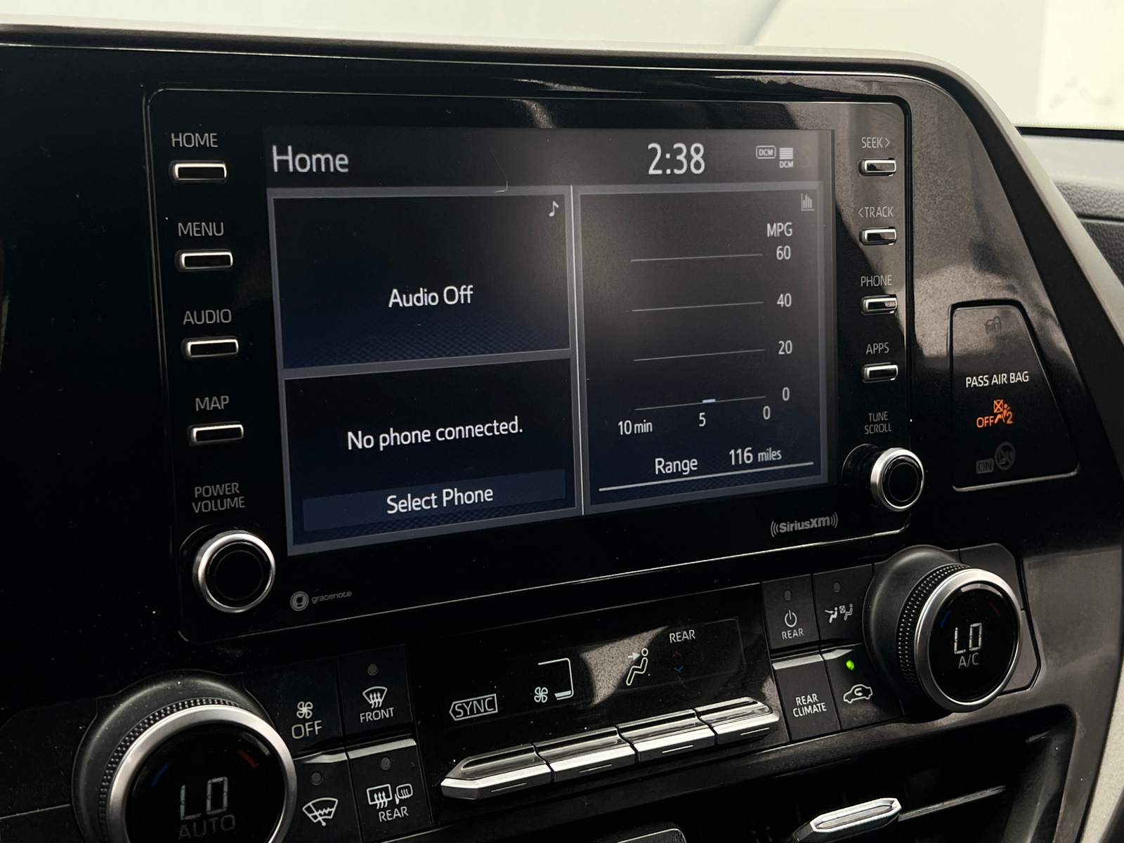 Thumbnail: 2022 Toyota Highlander - 4