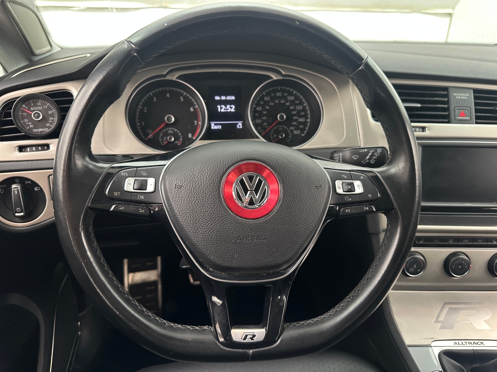 Thumbnail: 2017 Volkswagen Golf - 4
