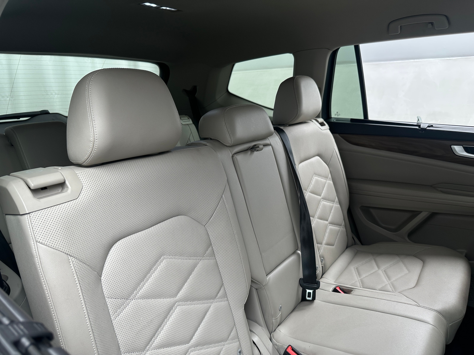 Thumbnail: 2024 Volkswagen Atlas - 5