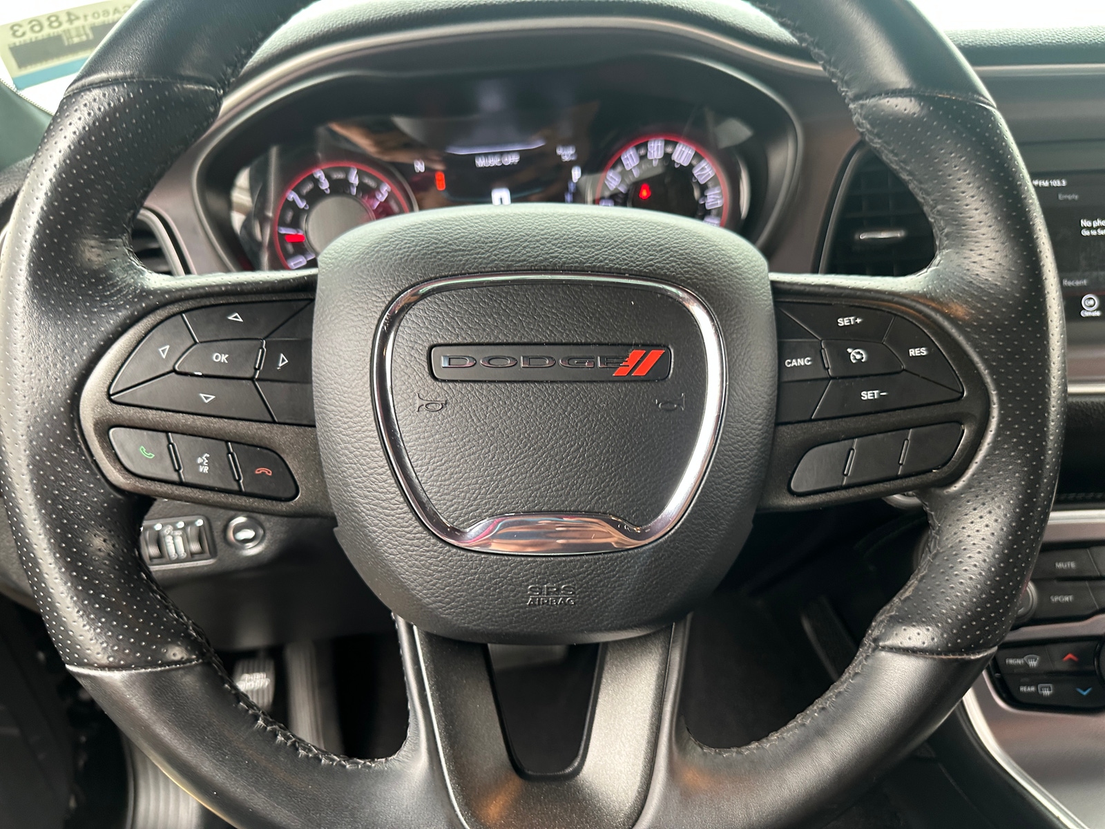 Thumbnail: 2022 Dodge Challenger - 4