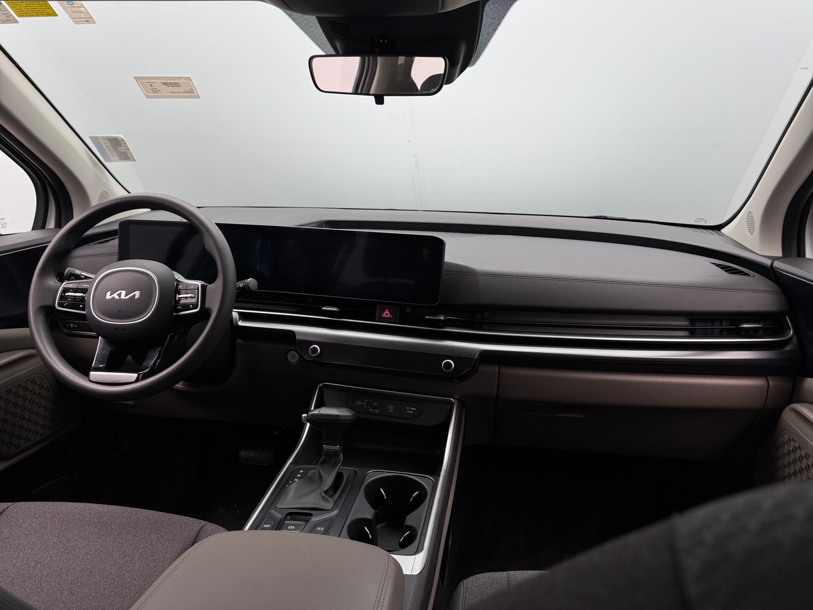 Thumbnail: 2026 Kia Carnival - 3