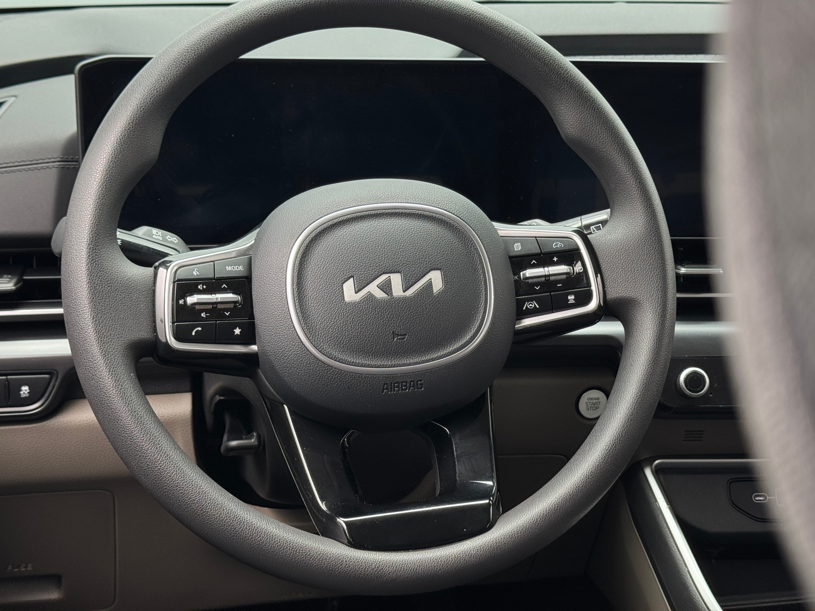 Thumbnail: 2026 Kia Carnival - 5