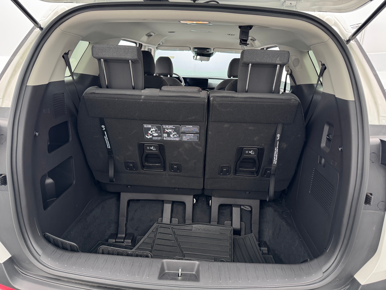 Thumbnail: 2026 Kia Carnival - 7