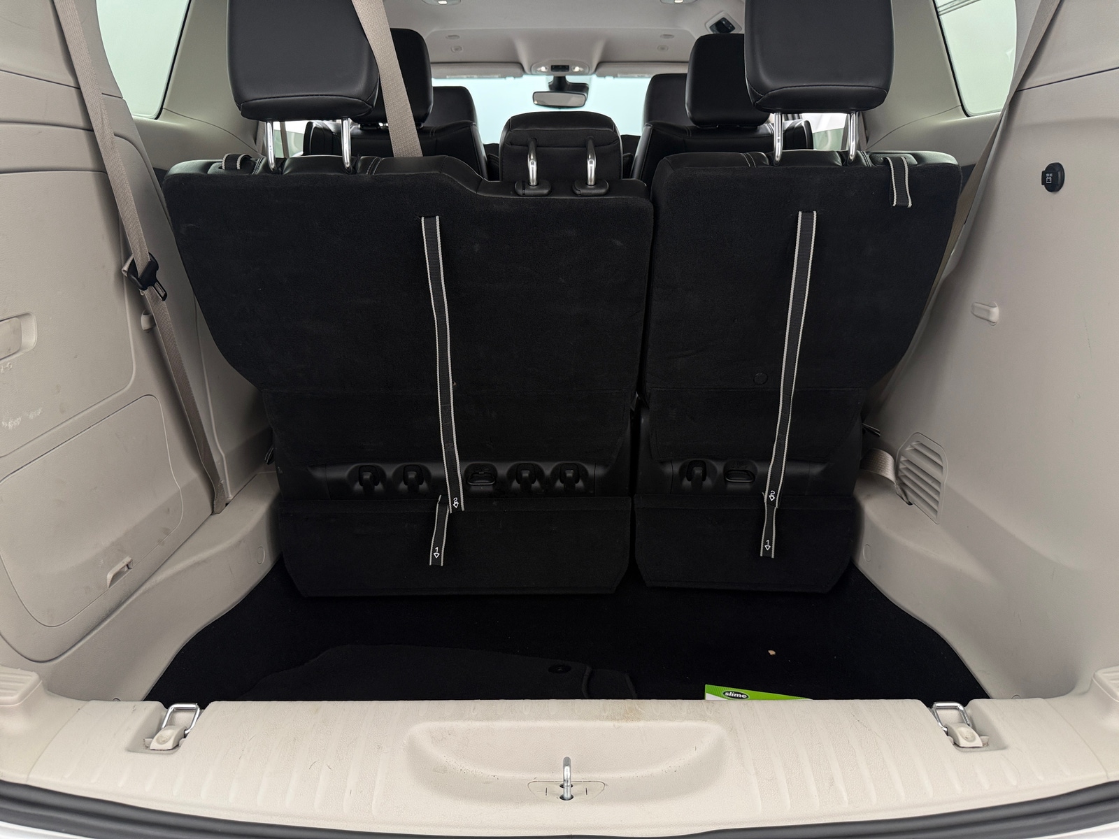 Thumbnail: 2024 Chrysler Pacifica - 6