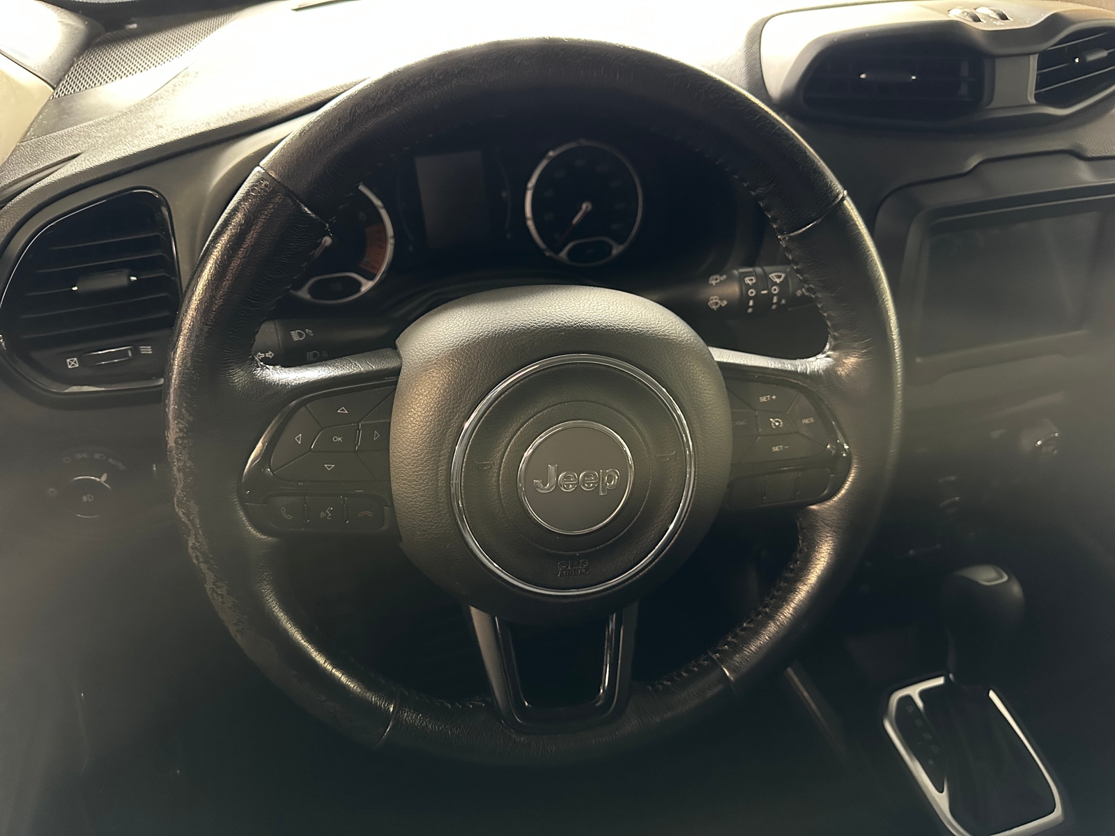 Thumbnail: 2019 Jeep Renegade - 5