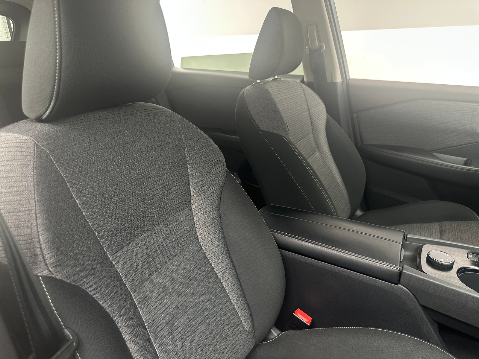 Thumbnail: 2023 Nissan Rogue - 2