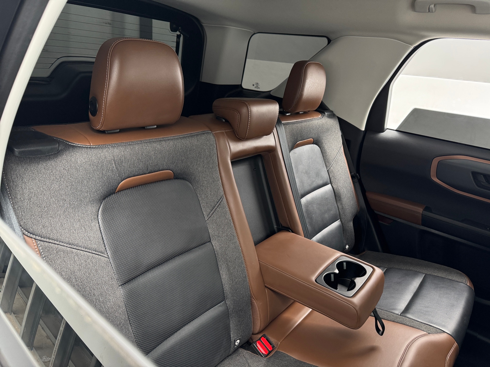 Thumbnail: 2021 Ford Bronco Sport - 5