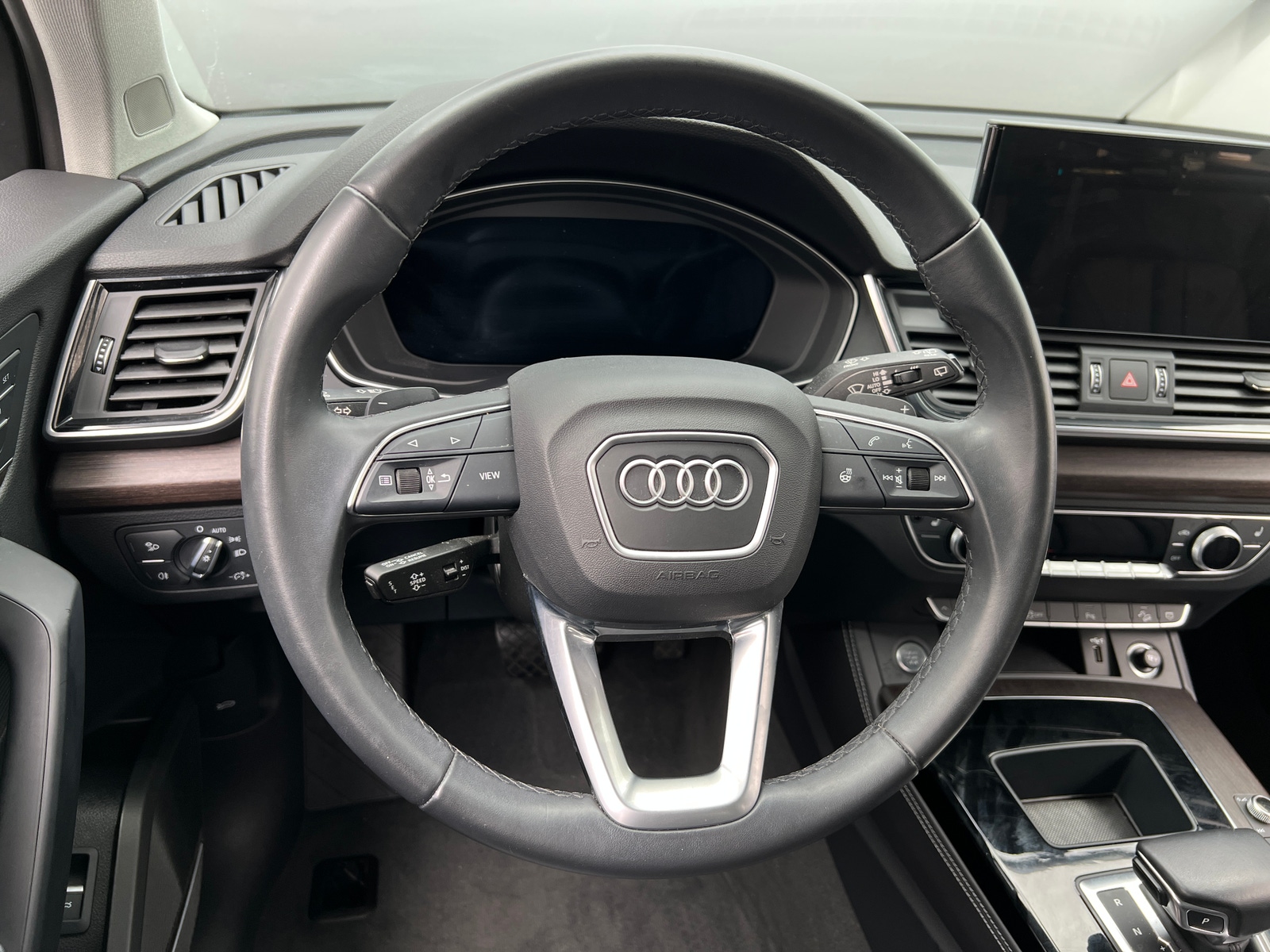 Thumbnail: 2023 Audi Q5 - 4