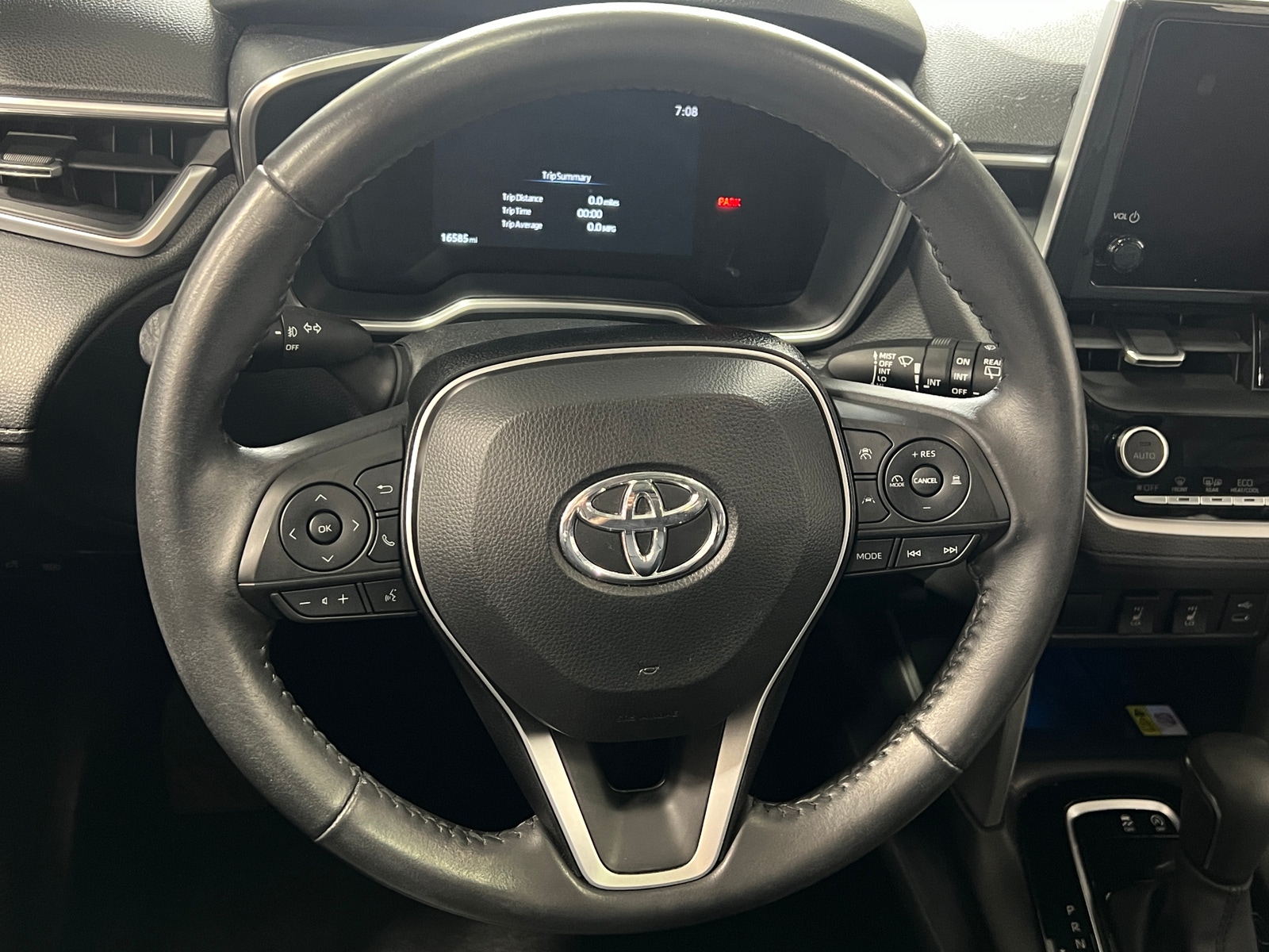 Thumbnail: 2023 Toyota Corolla Cross - 4