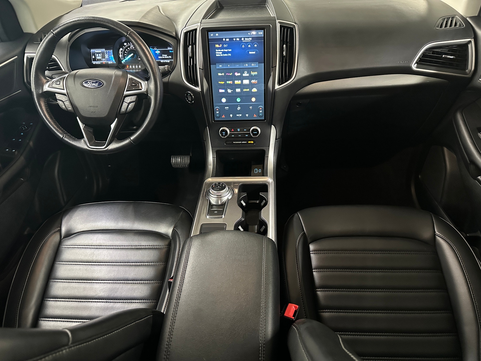 Thumbnail: 2023 Ford Edge - 2
