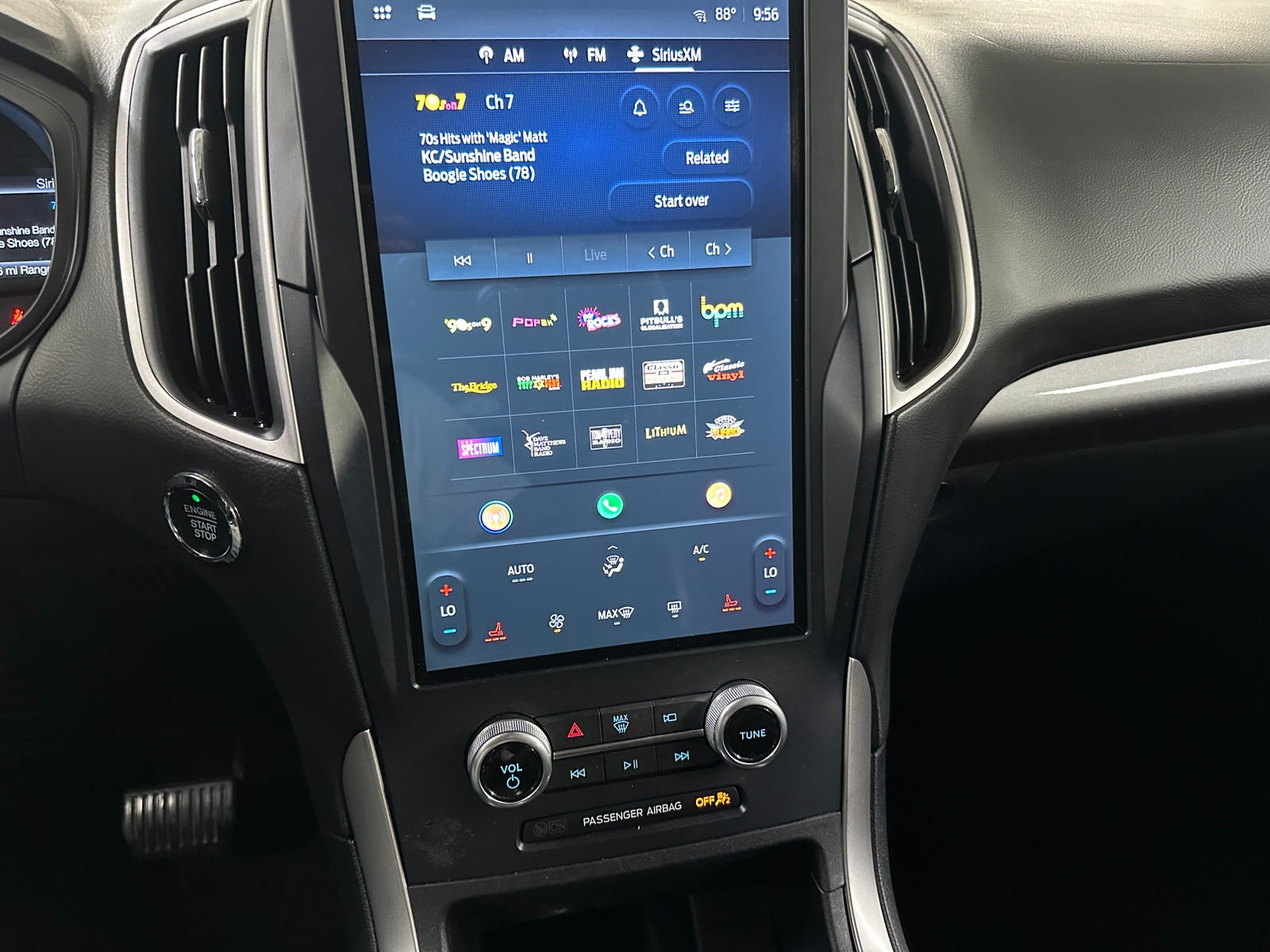 Thumbnail: 2023 Ford Edge - 3