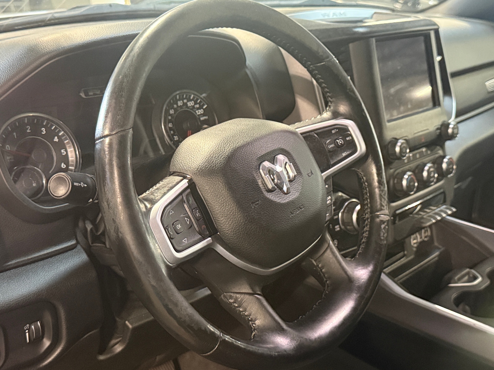 Thumbnail: 2020 RAM 1500 - 5