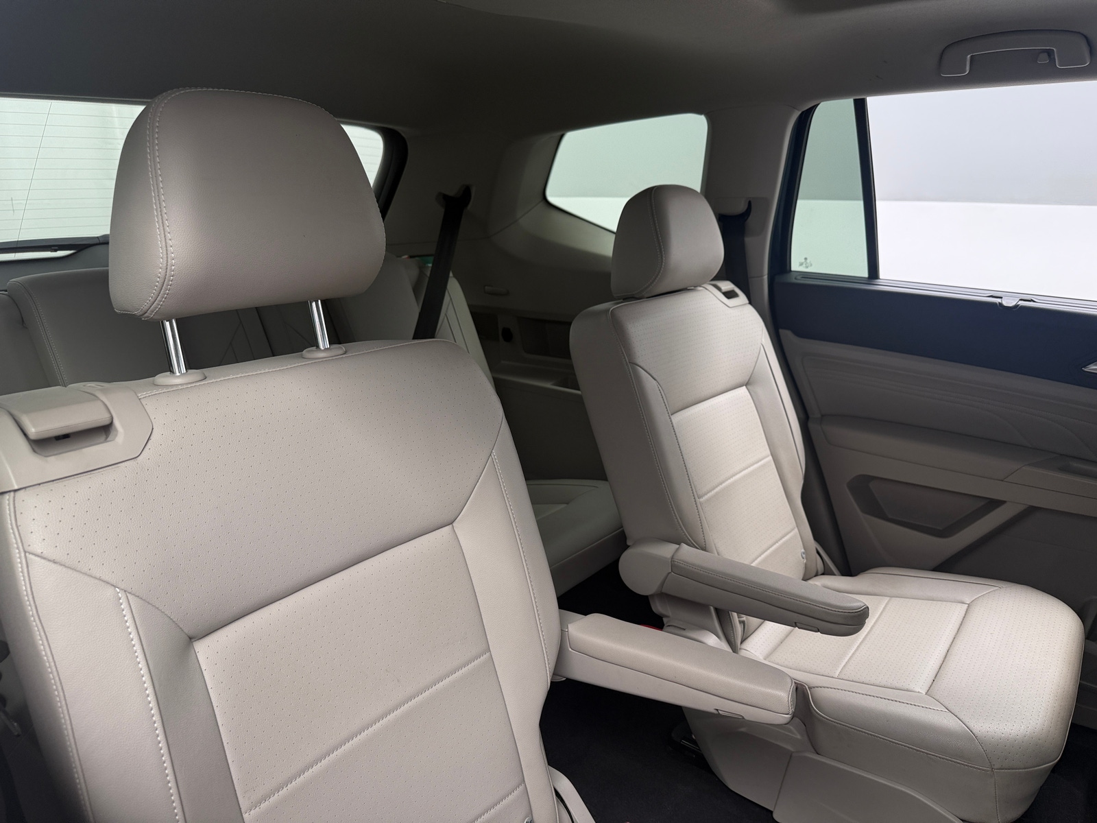 Thumbnail: 2021 Volkswagen Atlas - 5