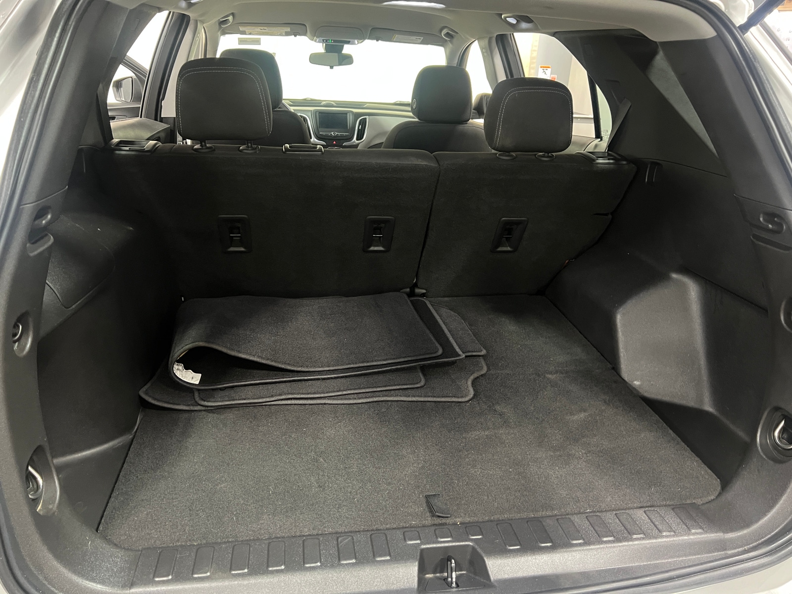 Thumbnail: 2021 Chevrolet Equinox - 7