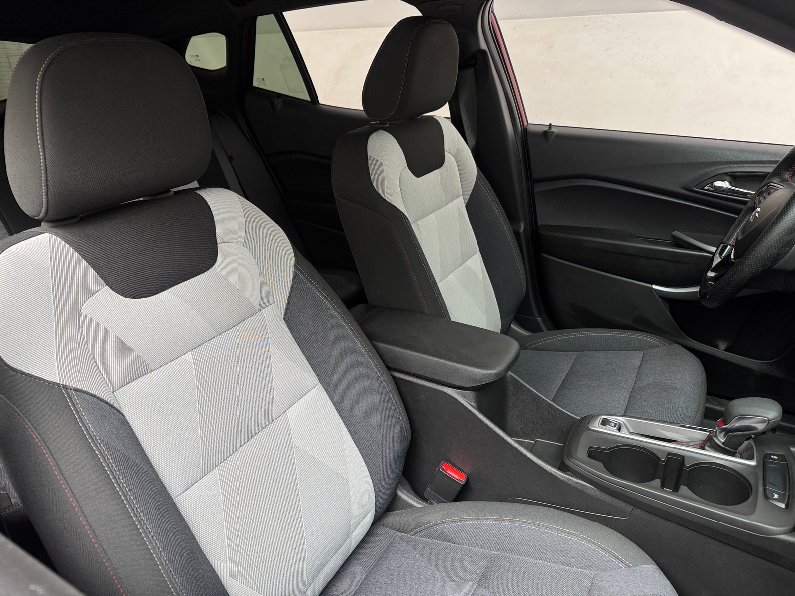 Thumbnail: 2024 Chevrolet Trax - 2