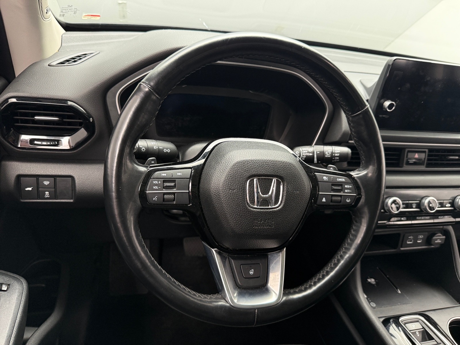 Thumbnail: 2023 Honda Pilot - 4