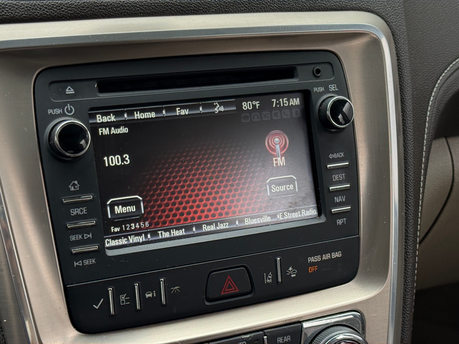 Thumbnail: 2015 GMC Acadia - 3