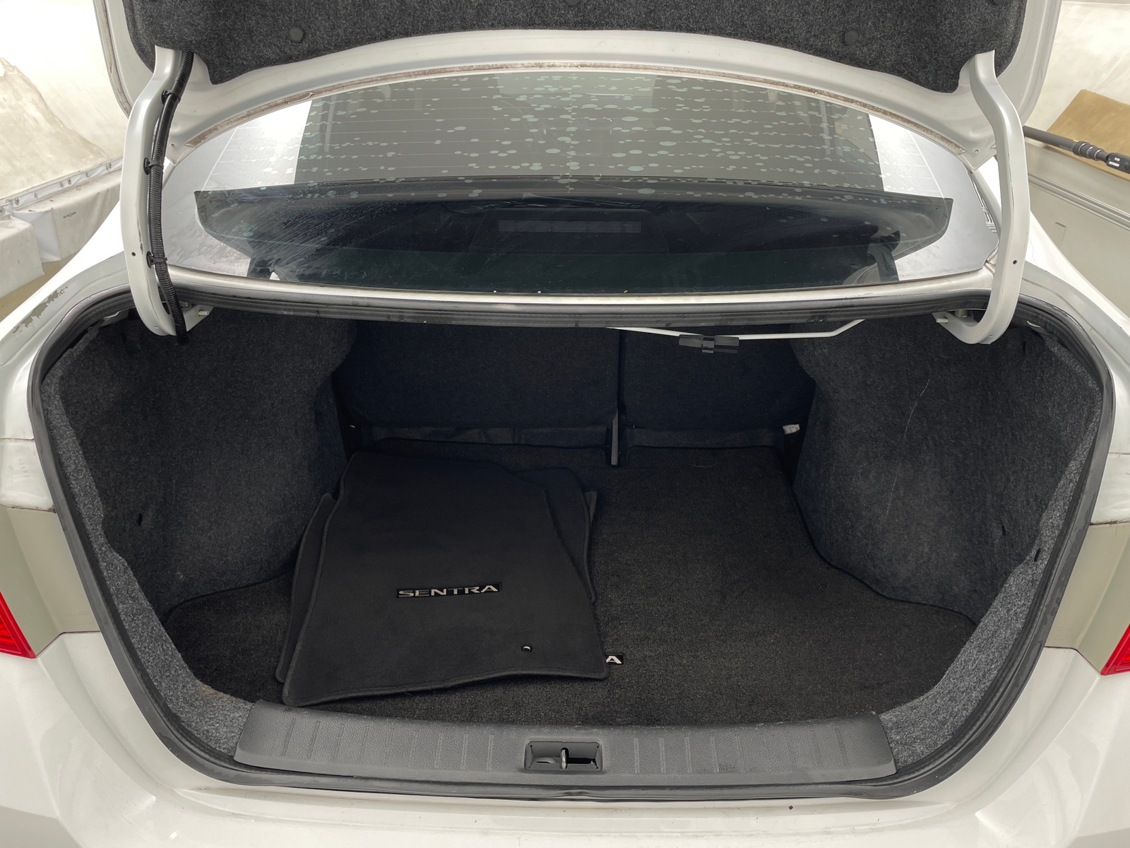 Thumbnail: 2019 Nissan Sentra - 7