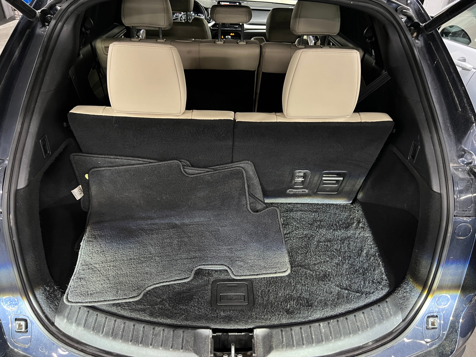 Thumbnail: 2019 Mazda CX-9 - 6