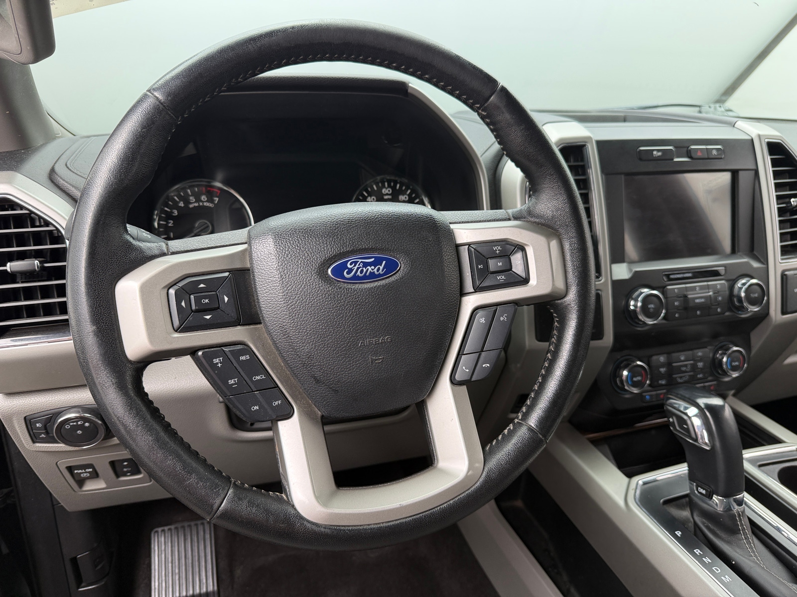 Thumbnail: 2019 Ford Econoline - 5