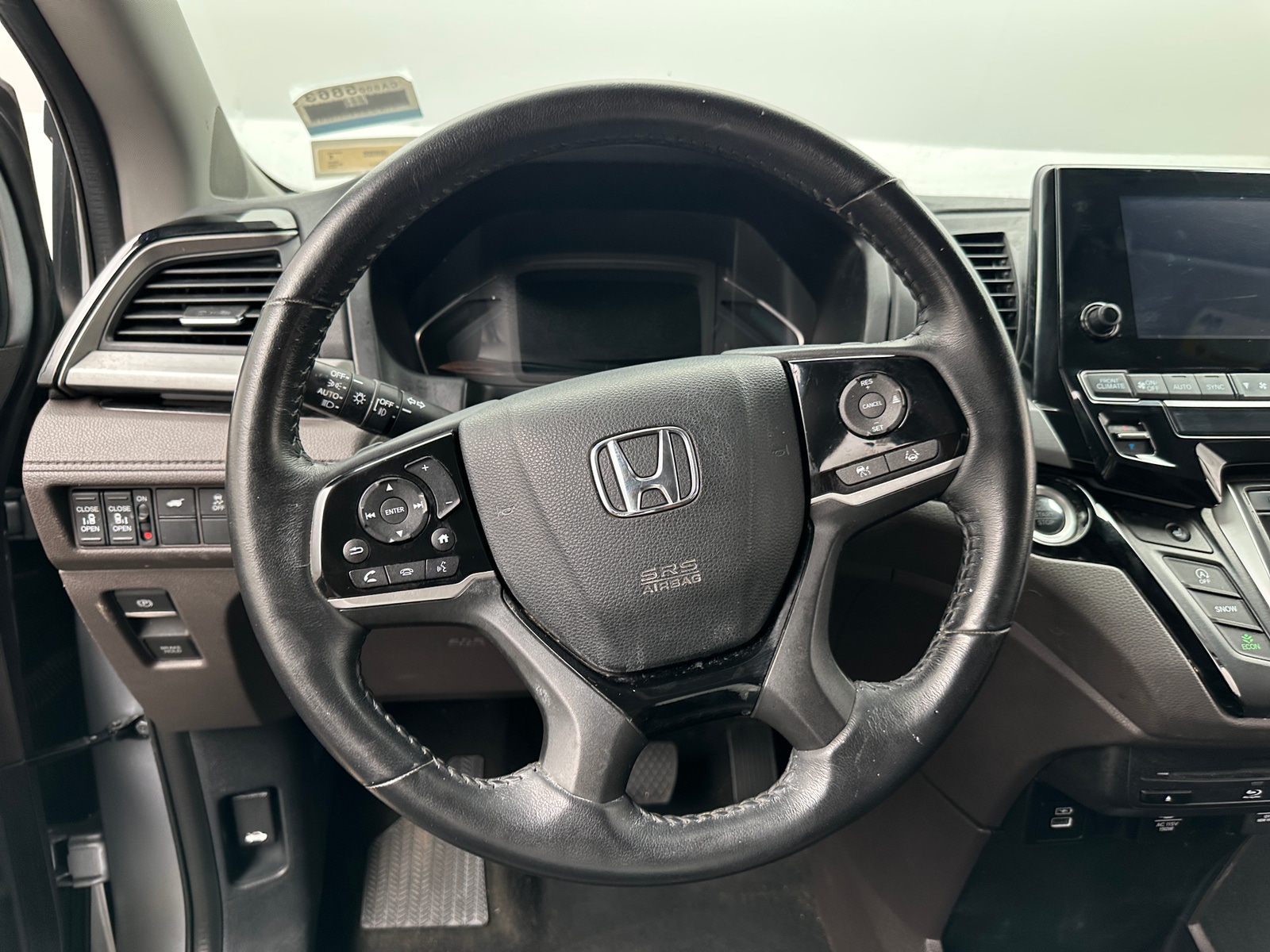 Thumbnail: 2023 Honda Odyssey - 4