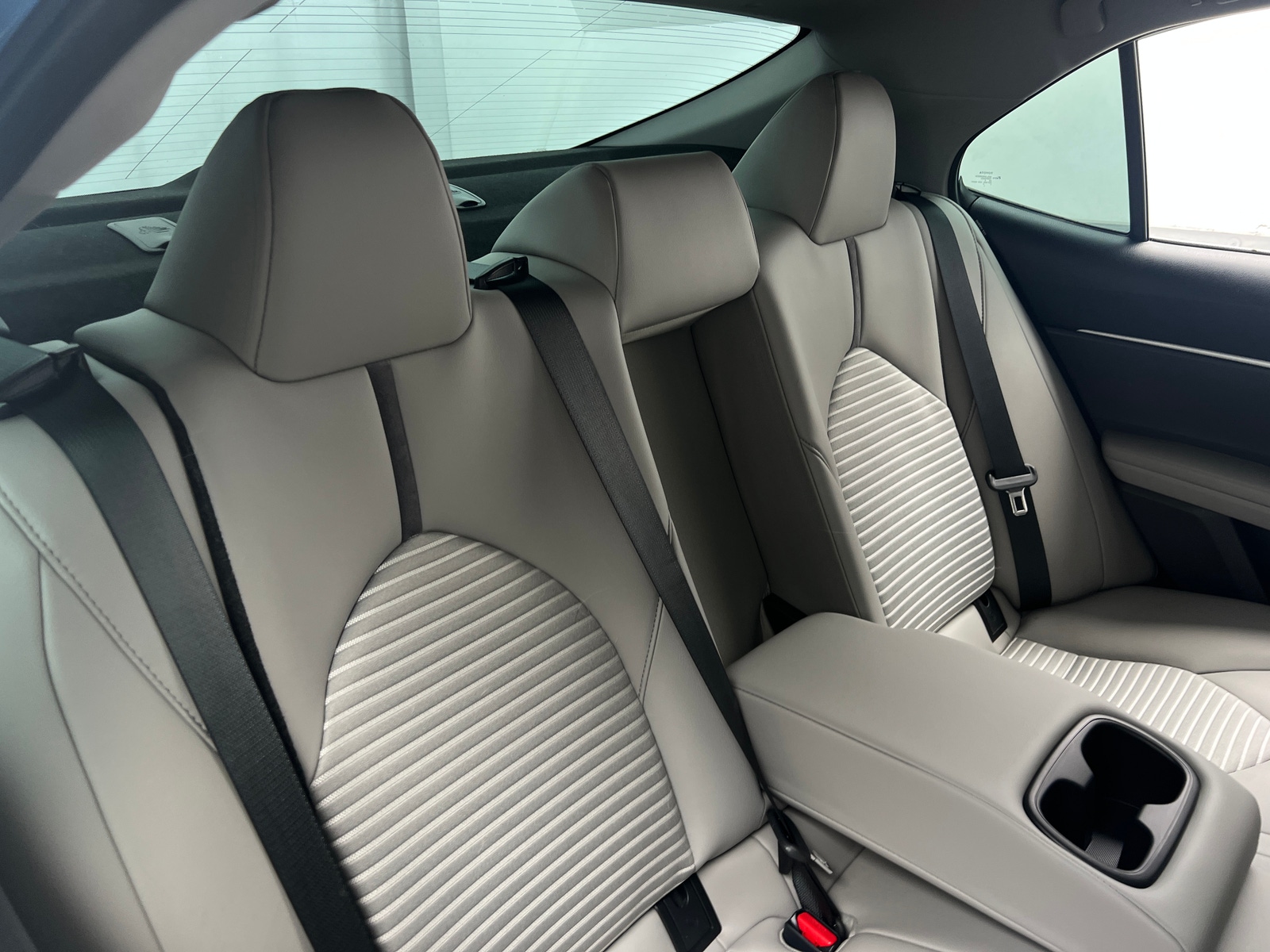 Thumbnail: 2023 Toyota Camry - 6