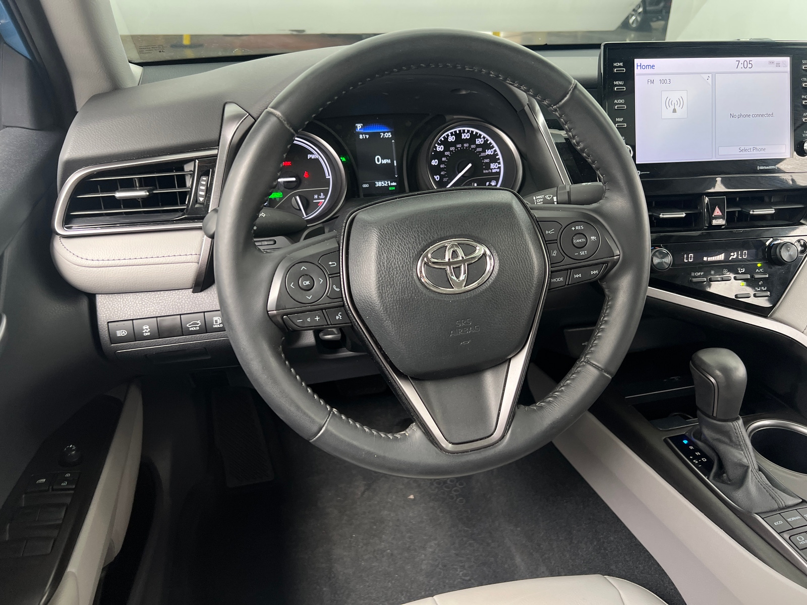 Thumbnail: 2023 Toyota Camry - 5