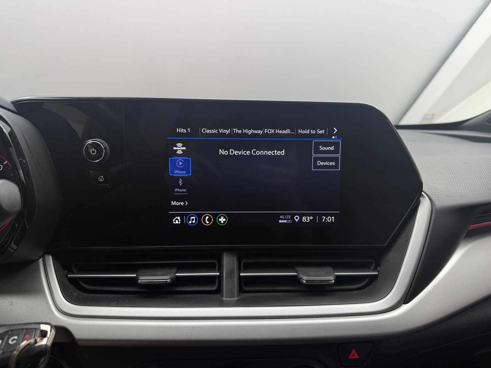 Thumbnail: 2024 Chevrolet Trax - 4