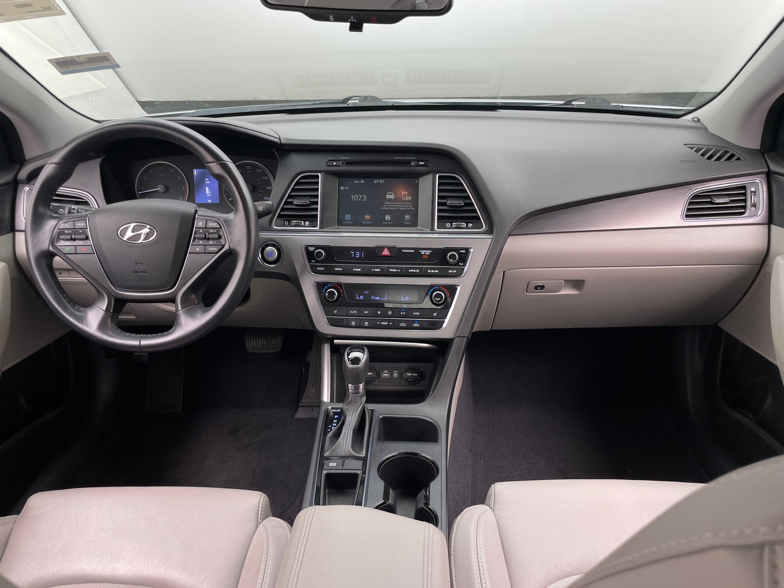 Thumbnail: 2016 Hyundai Sonata - 3