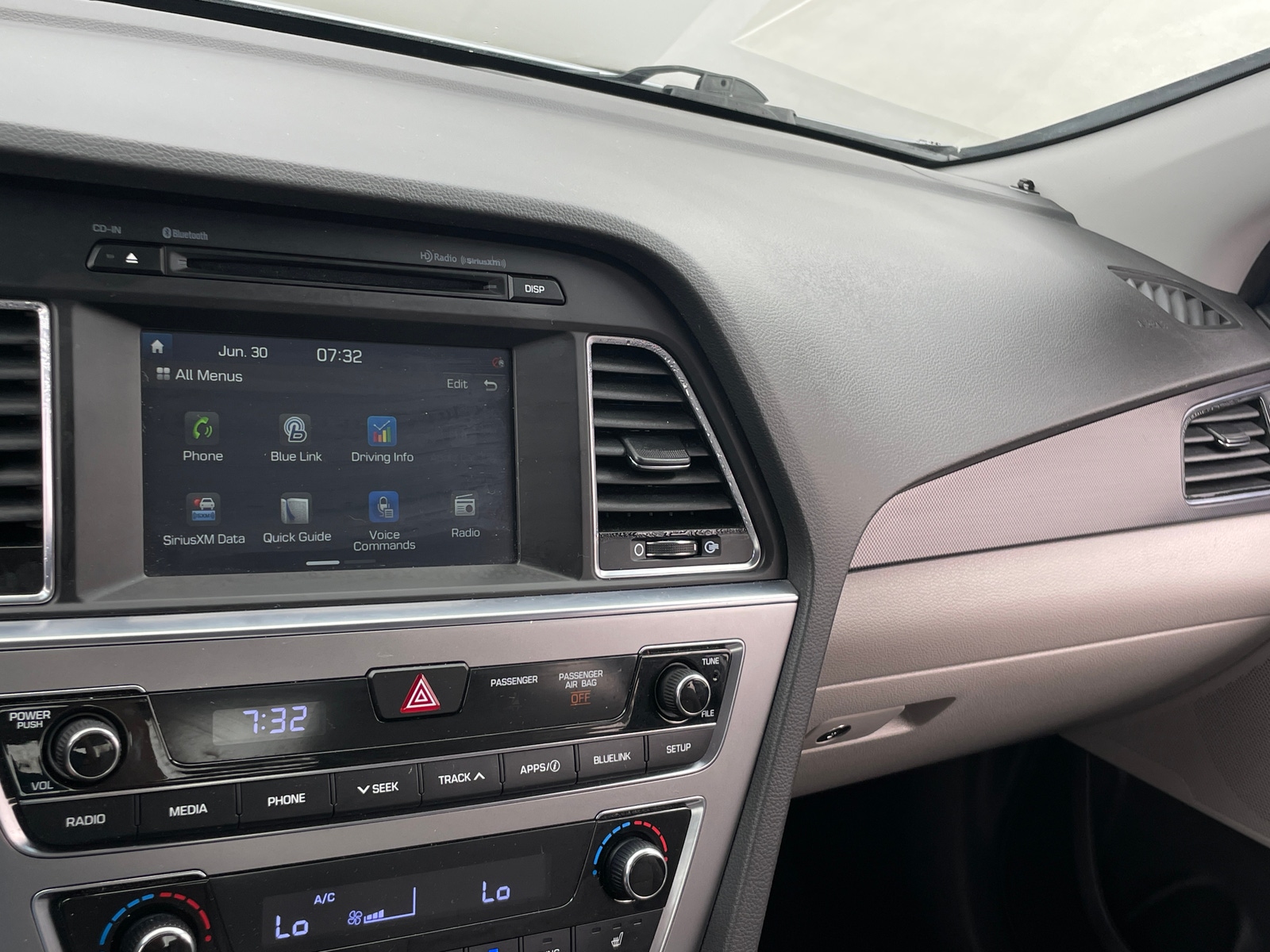Thumbnail: 2016 Hyundai Sonata - 4
