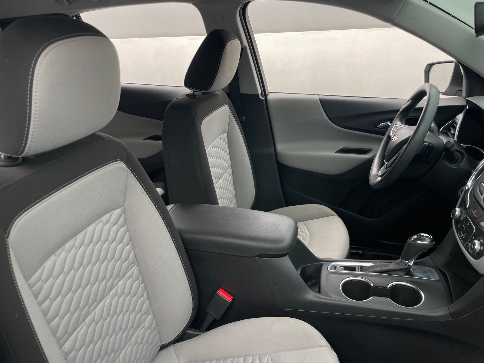 Thumbnail: 2021 Chevrolet Equinox - 2