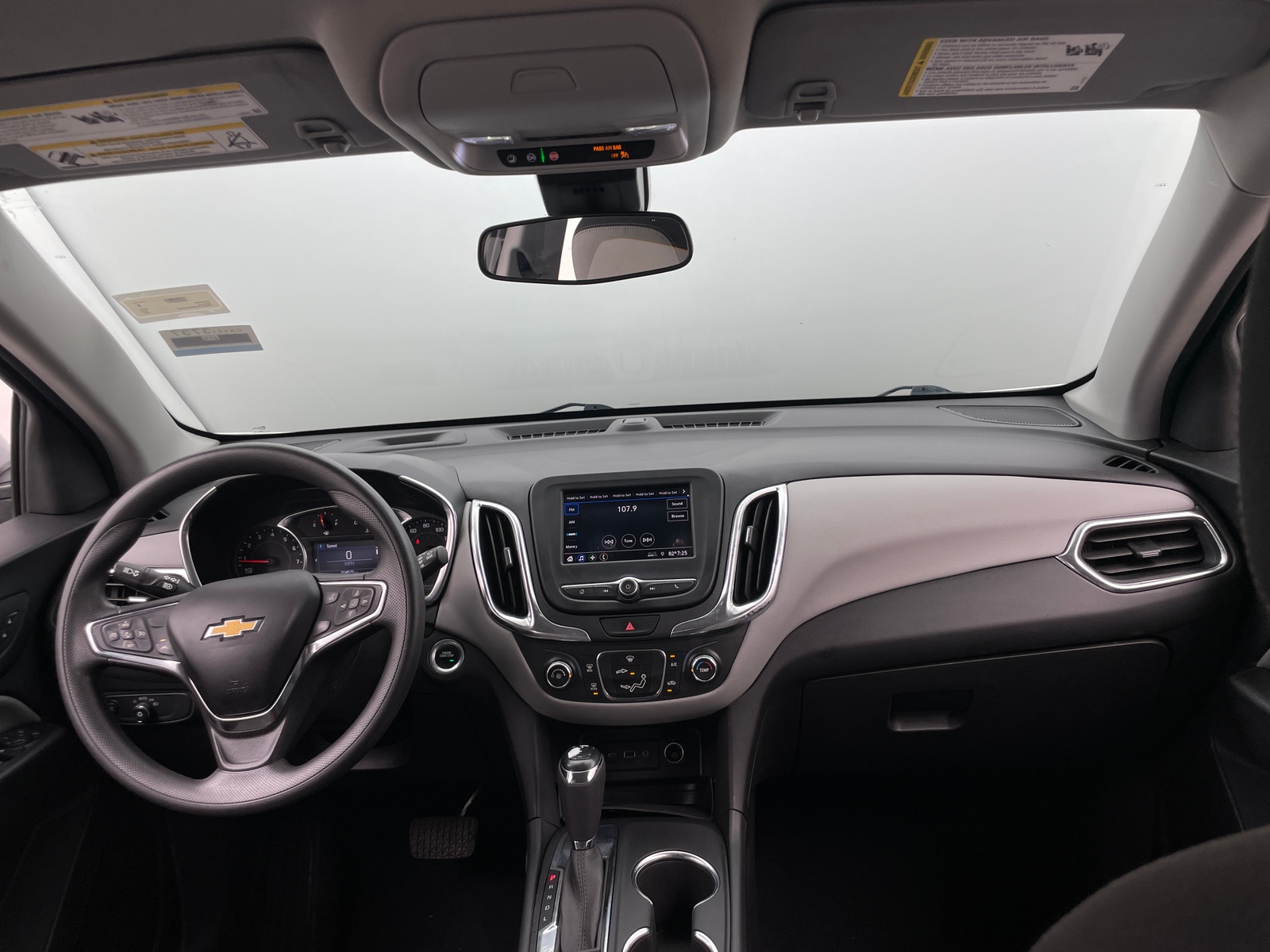 Thumbnail: 2021 Chevrolet Equinox - 3