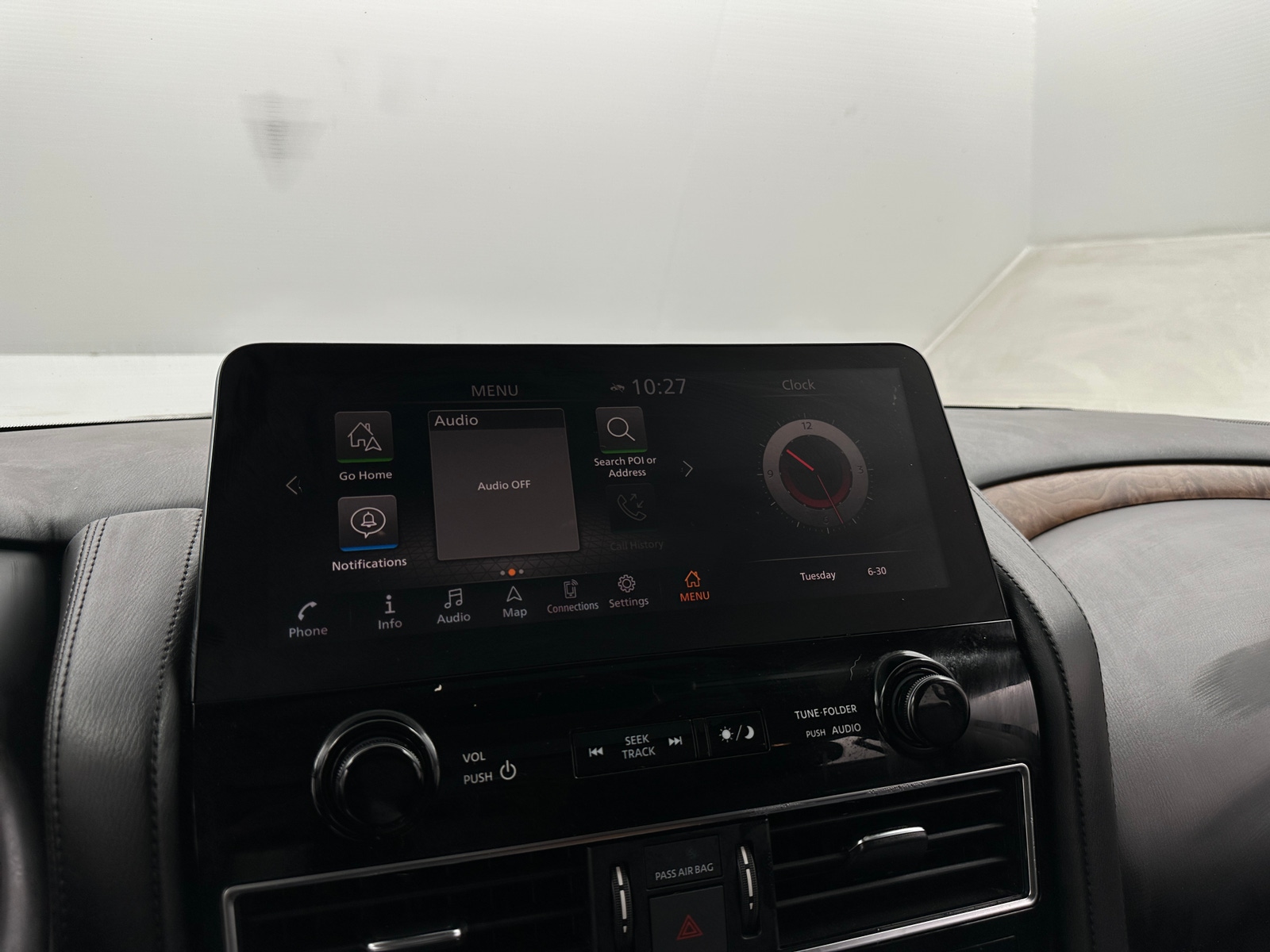 Thumbnail: 2022 Nissan Armada - 3