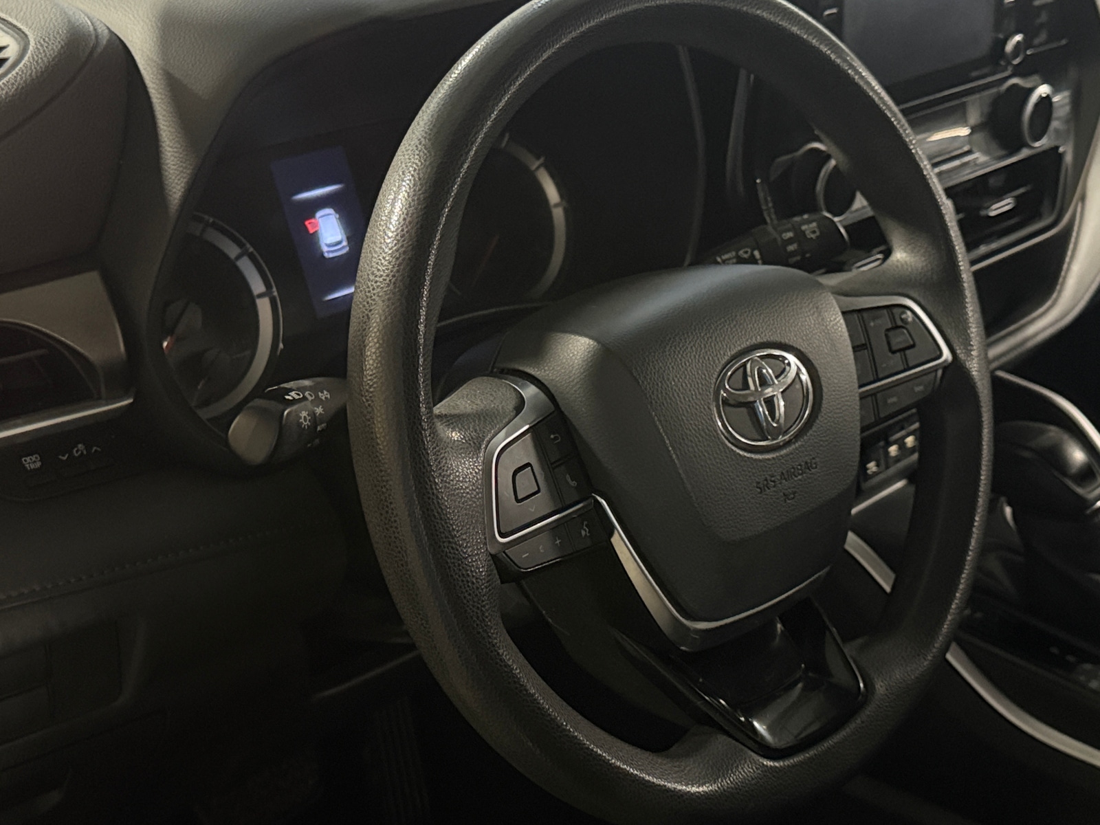 Thumbnail: 2020 Toyota Highlander - 5
