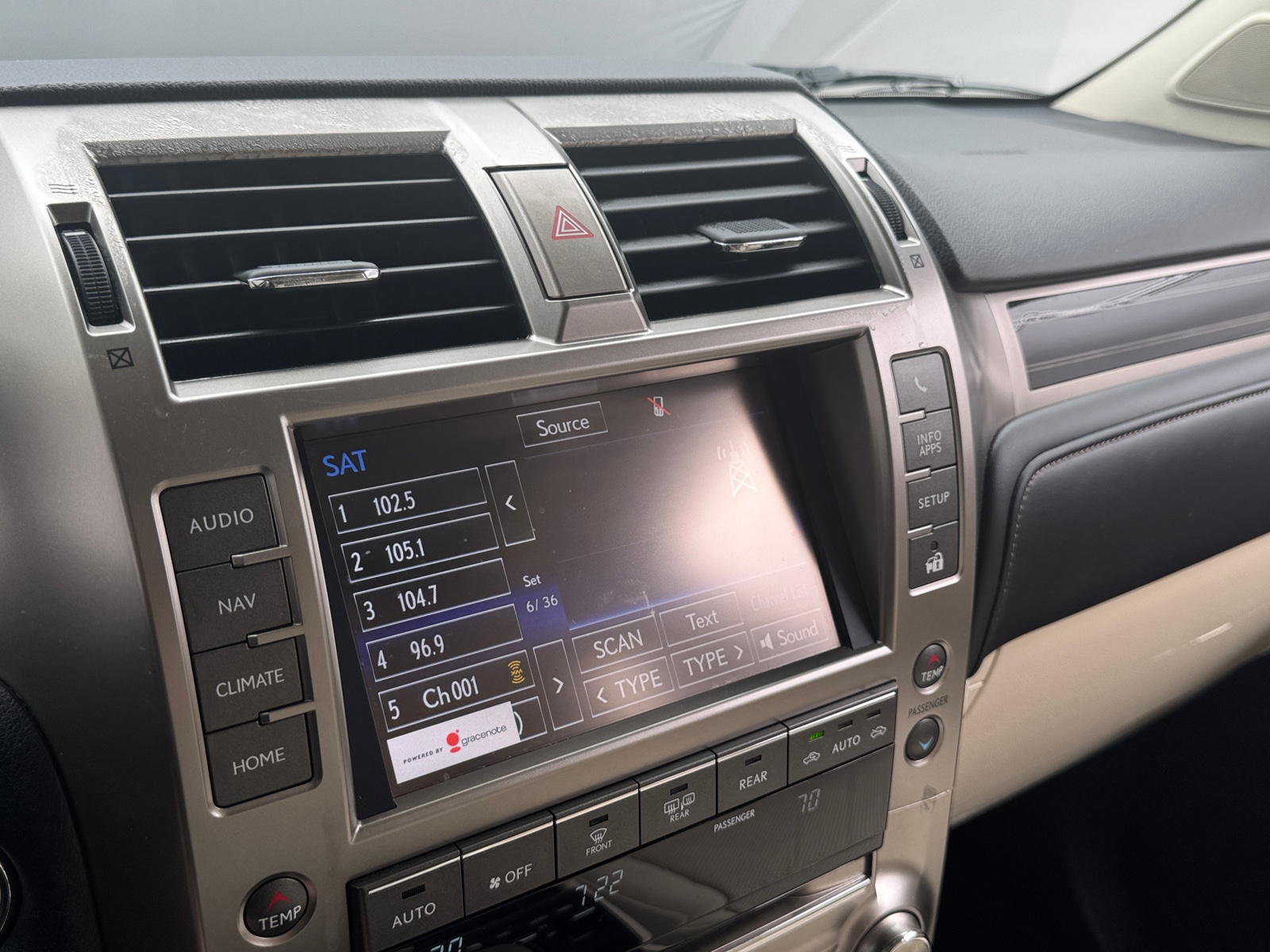 Thumbnail: 2020 Lexus GX - 4