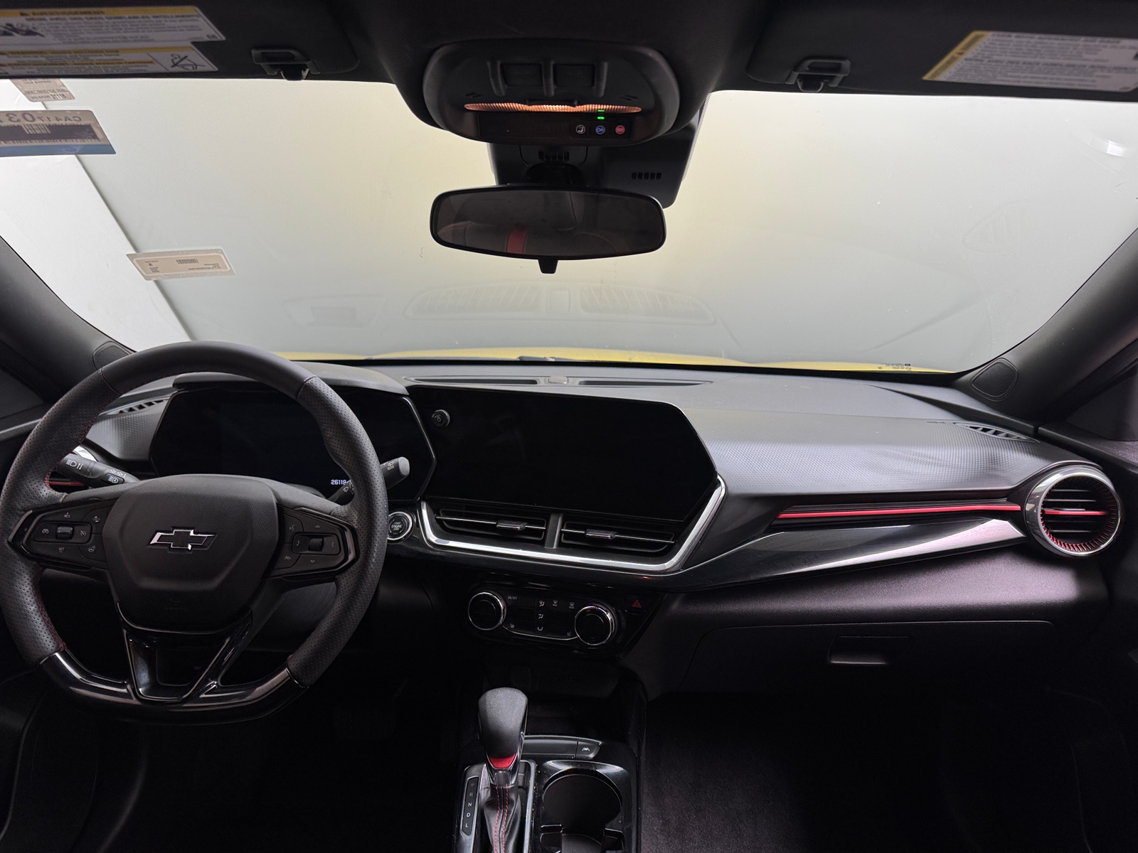Thumbnail: 2025 Chevrolet Trax - 3