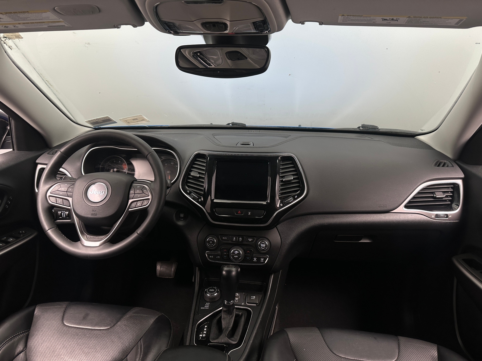 Thumbnail: 2022 Jeep Cherokee - 2
