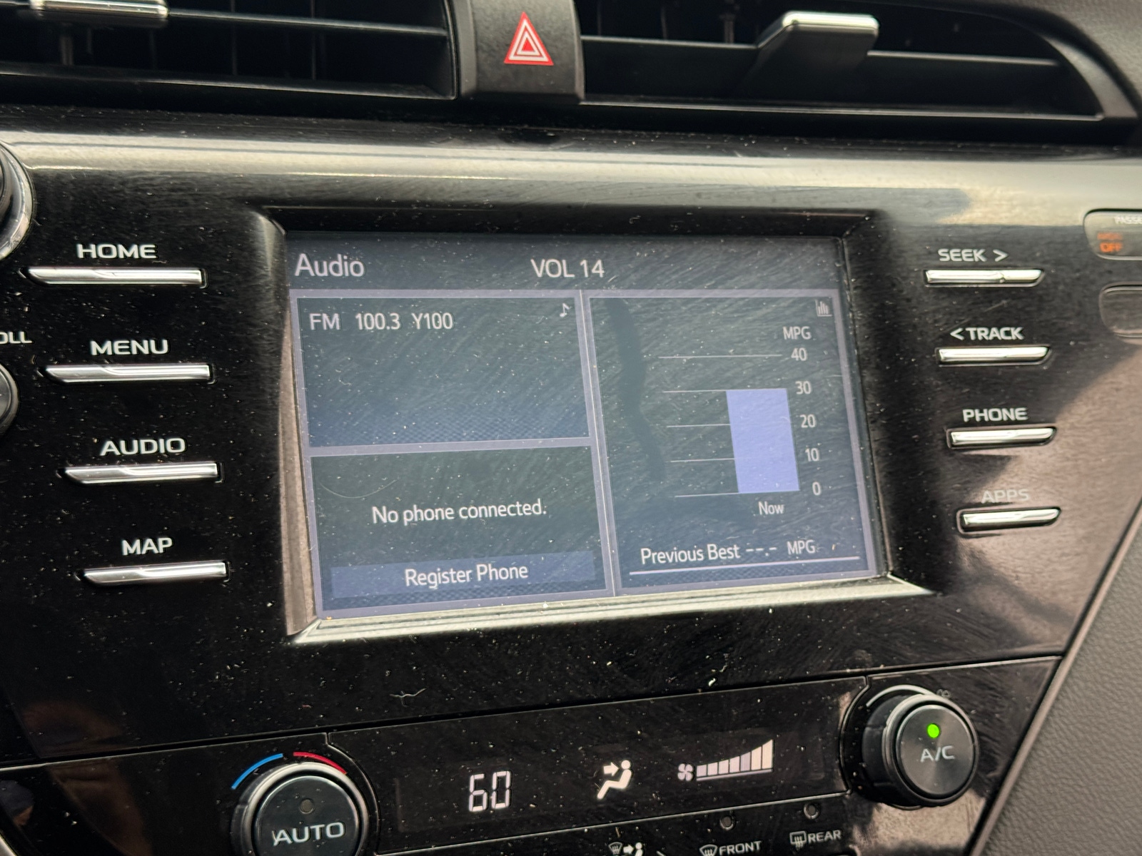 Thumbnail: 2019 Toyota Camry - 4