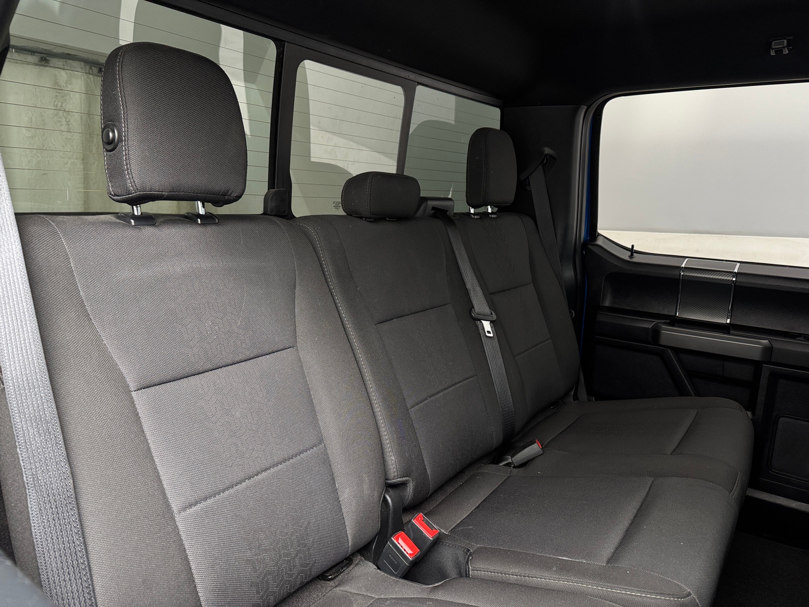 Thumbnail: 2019 Ford Econoline - 6