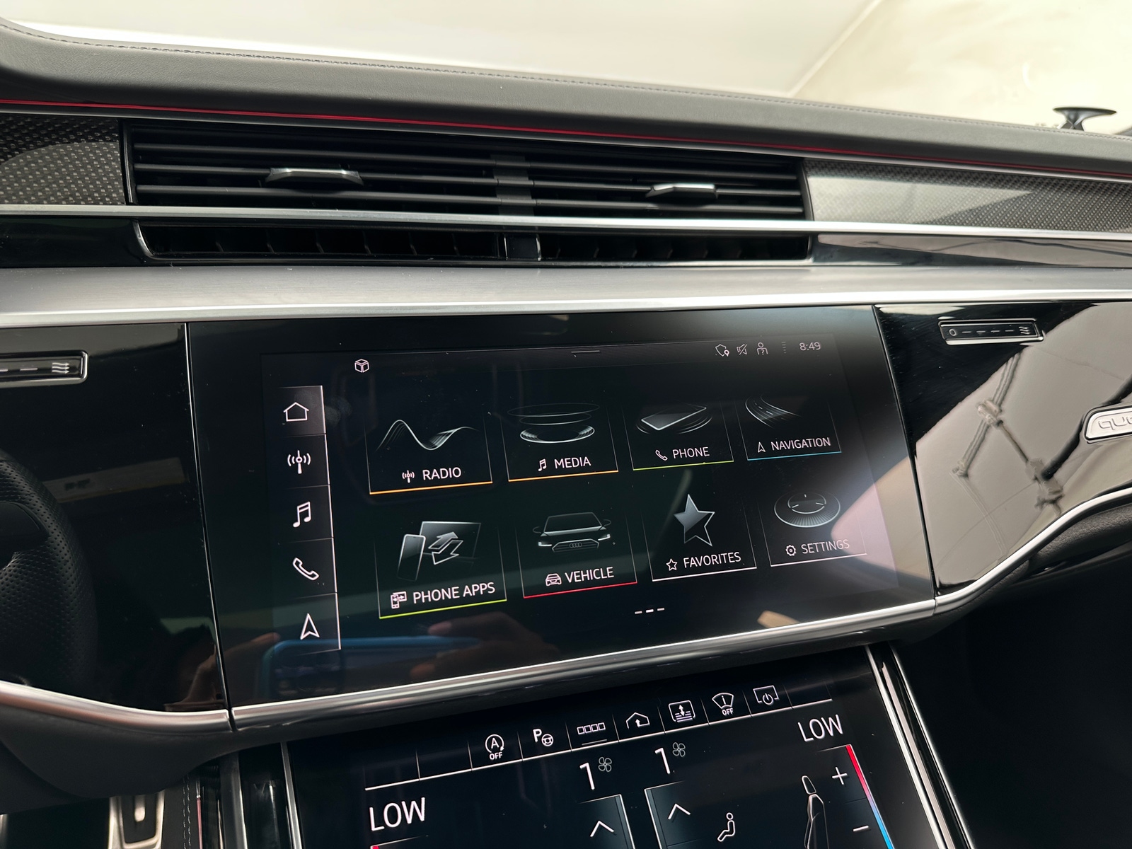 Thumbnail: 2023 Audi S8 - 3