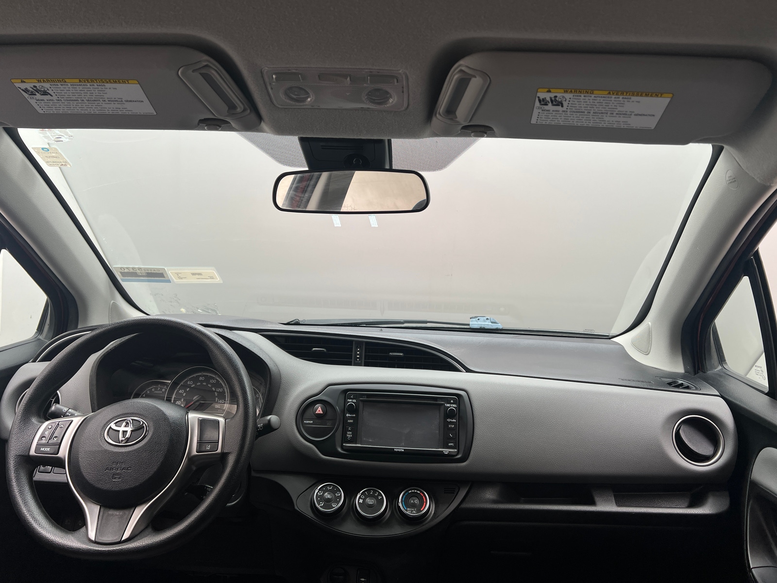 Thumbnail: 2017 Toyota Yaris - 3