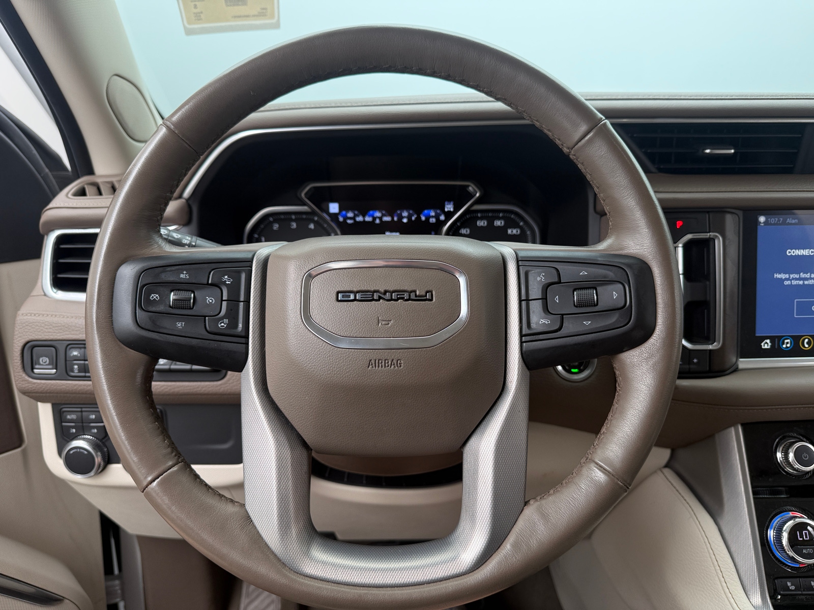 Thumbnail: 2021 GMC Yukon - 4