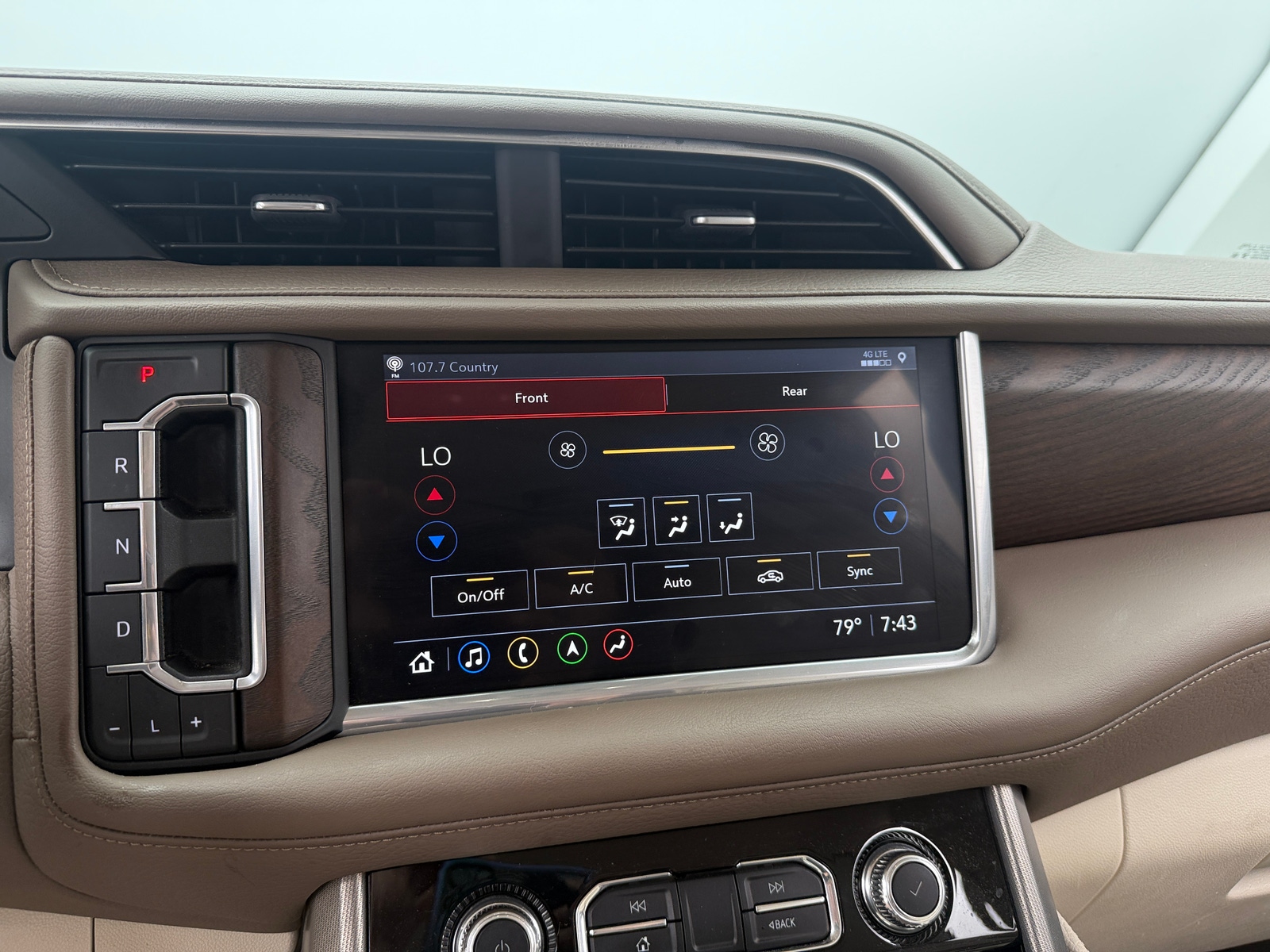 Thumbnail: 2021 GMC Yukon - 3