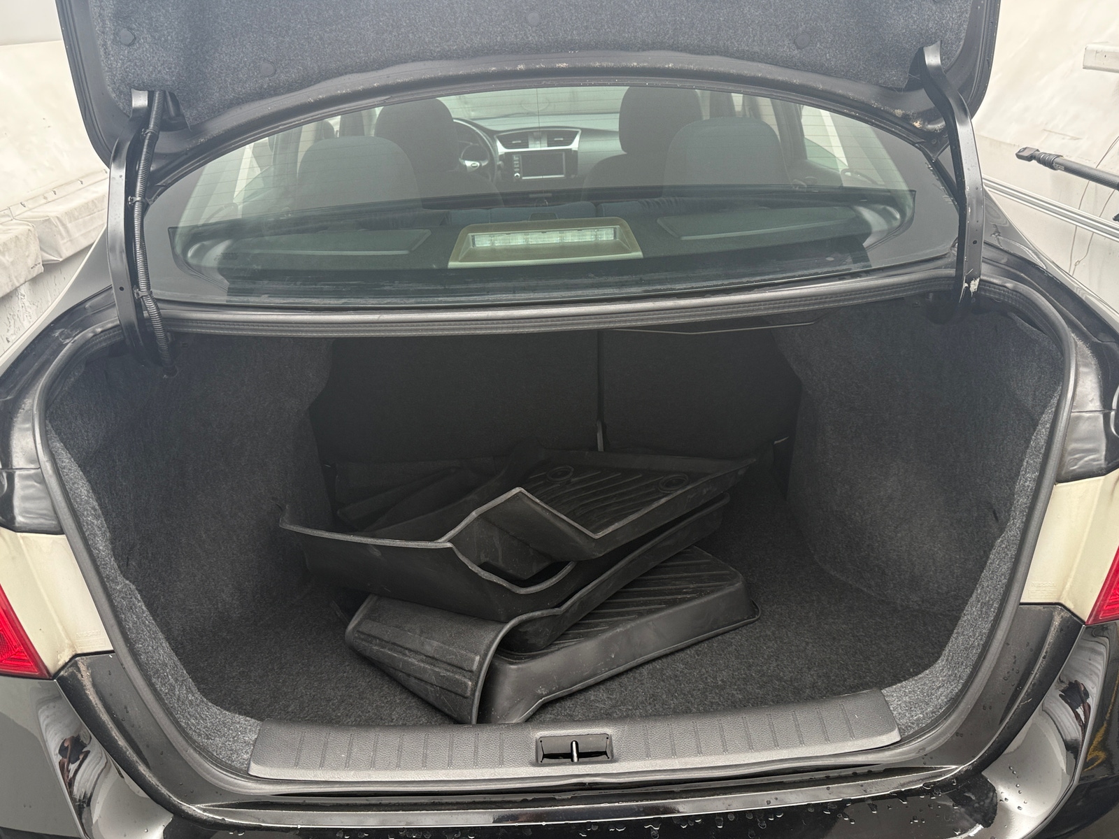 Thumbnail: 2019 Nissan Sentra - 7